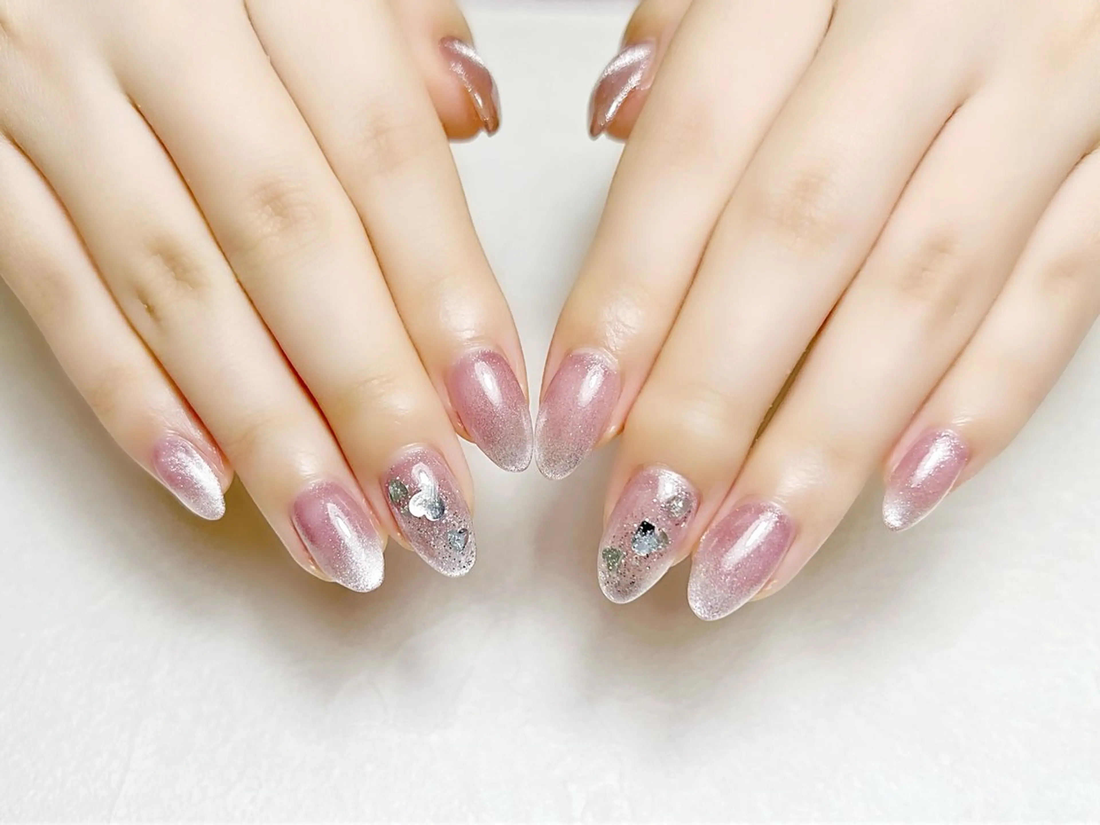 ネイル グラデーション ハート マグネットネイル オフィスネイル ワンカラーネイル rouse nail RISATOのネイルデザイン