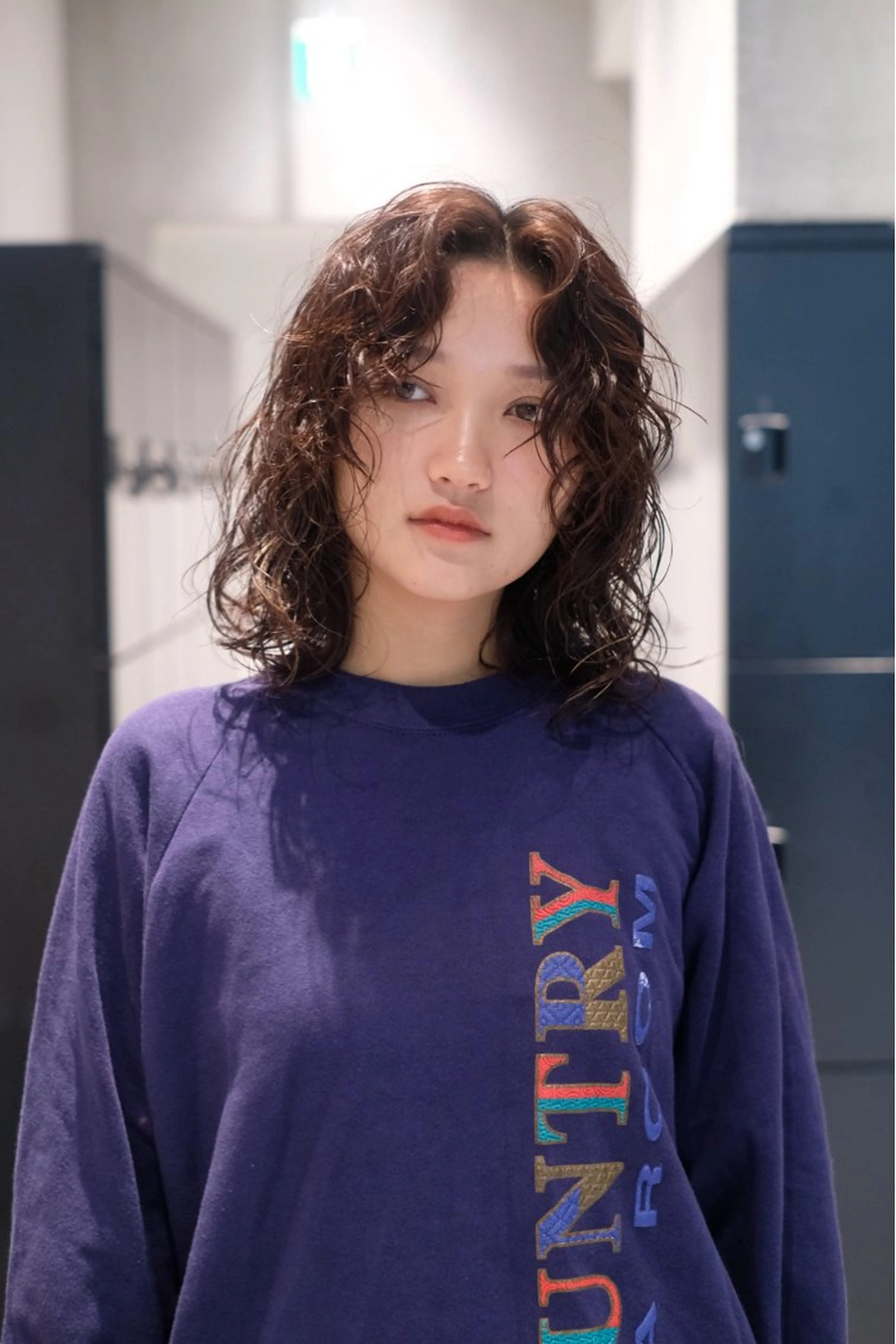 ミディアム パーマ 瓜谷 亮磨のヘアスタイル