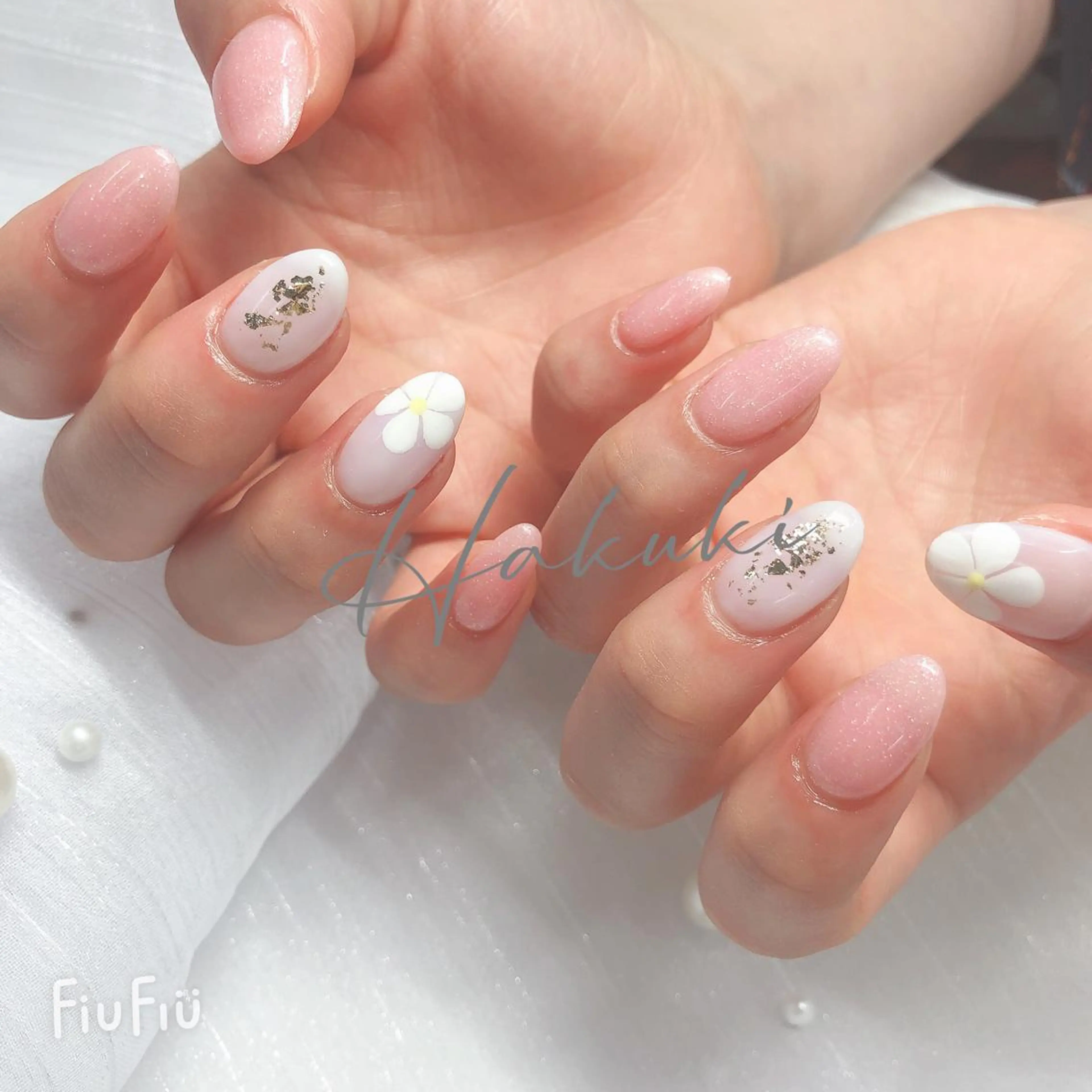 ネイル ハンドネイル ハンドケア ハク キのネイルデザイン