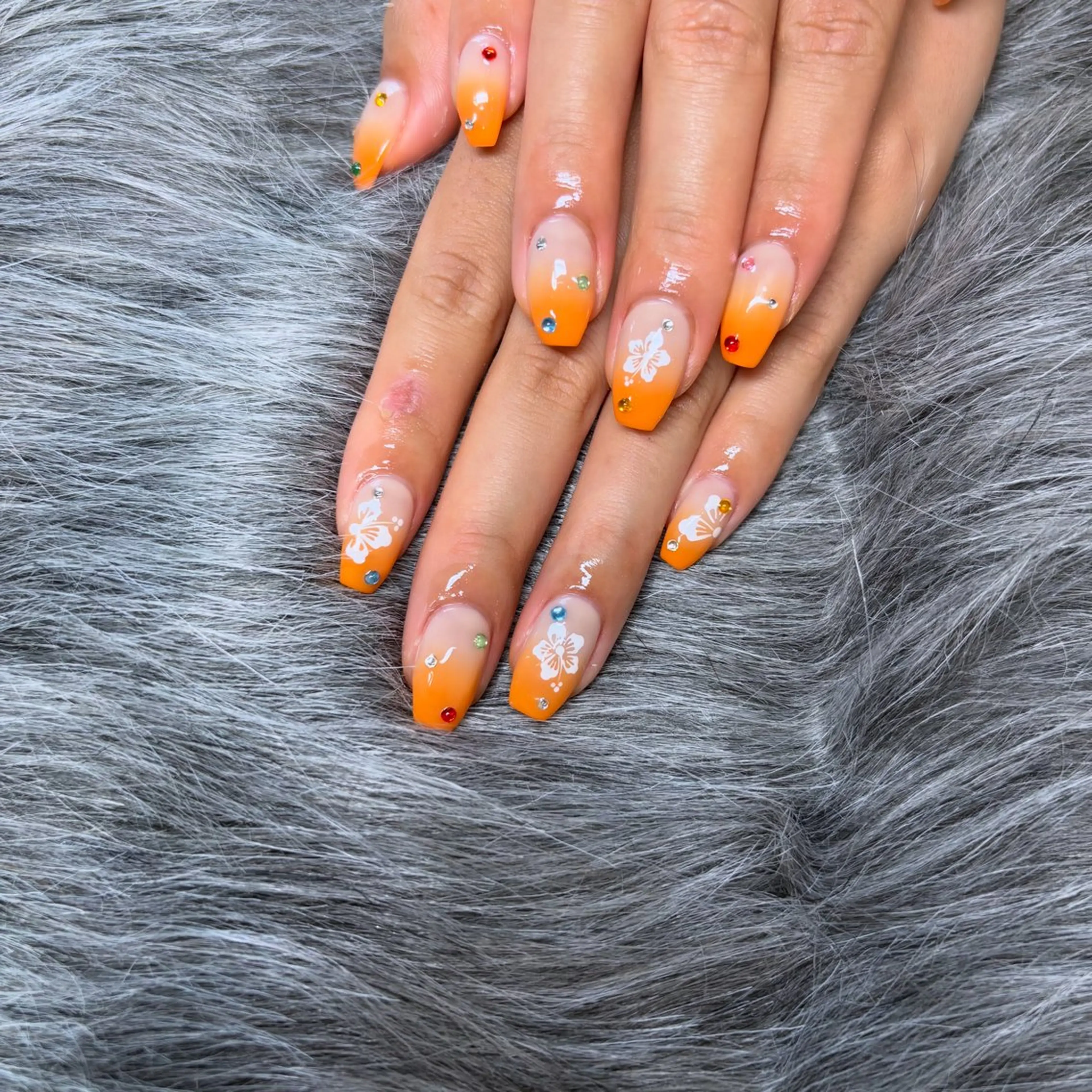 ネイル 𝑗𝑢𝑛𝑛𝑎 𝑛𝑎𝑖𝑙のネイルデザイン