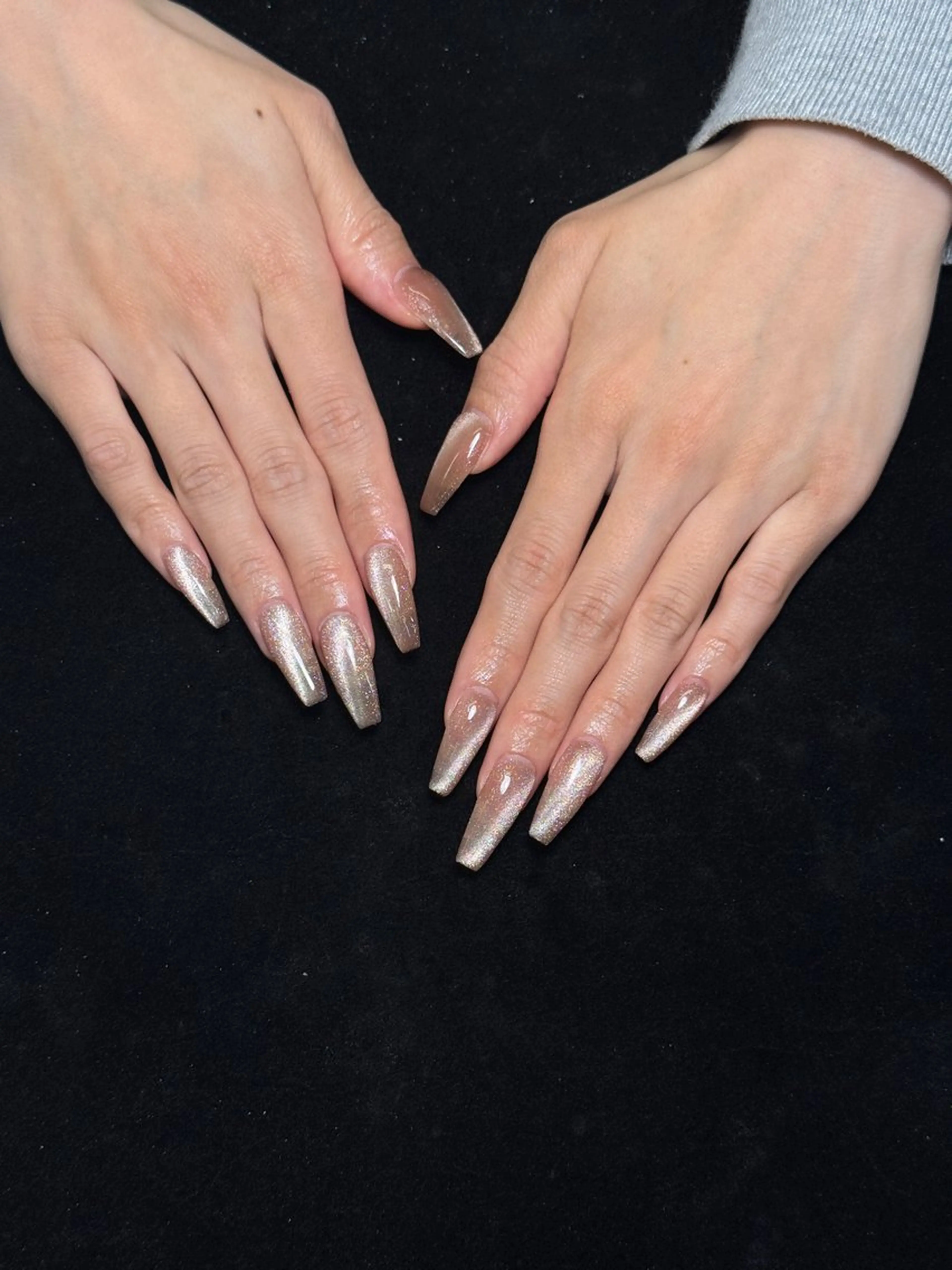 （オフ别料金）【研修生ネイリスト】チップ長さだし10本マグネット/ワンカラ-/ラメの写真