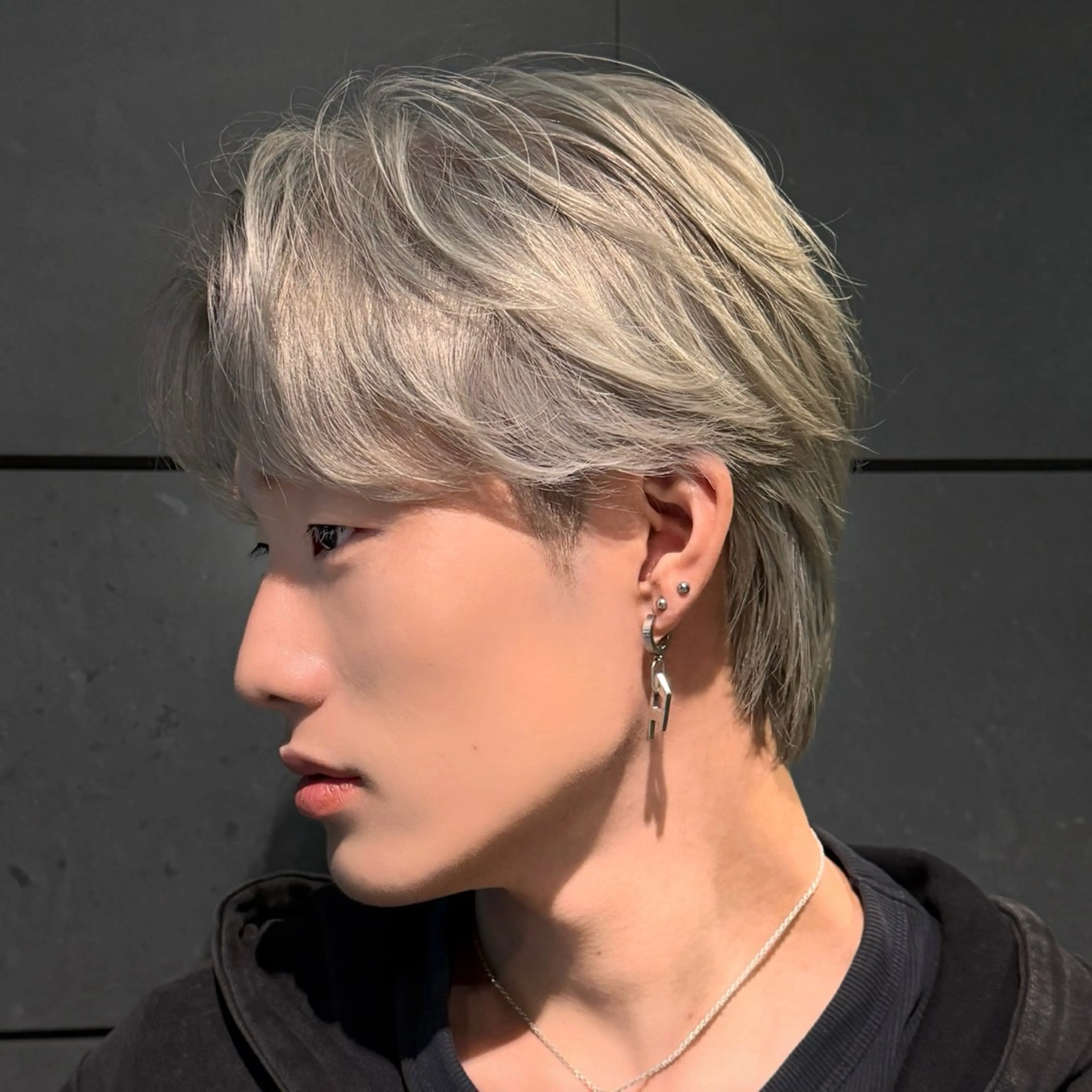 カラー メンズ センターパート ダウンパーマ フェザーパーマ メンズ韓国風 マッシュ ヘアカラー GO TODAY シェアサロン原宿 Verno所属・センターパート特化/ メンズカット/ヒロキのヘアスタイル