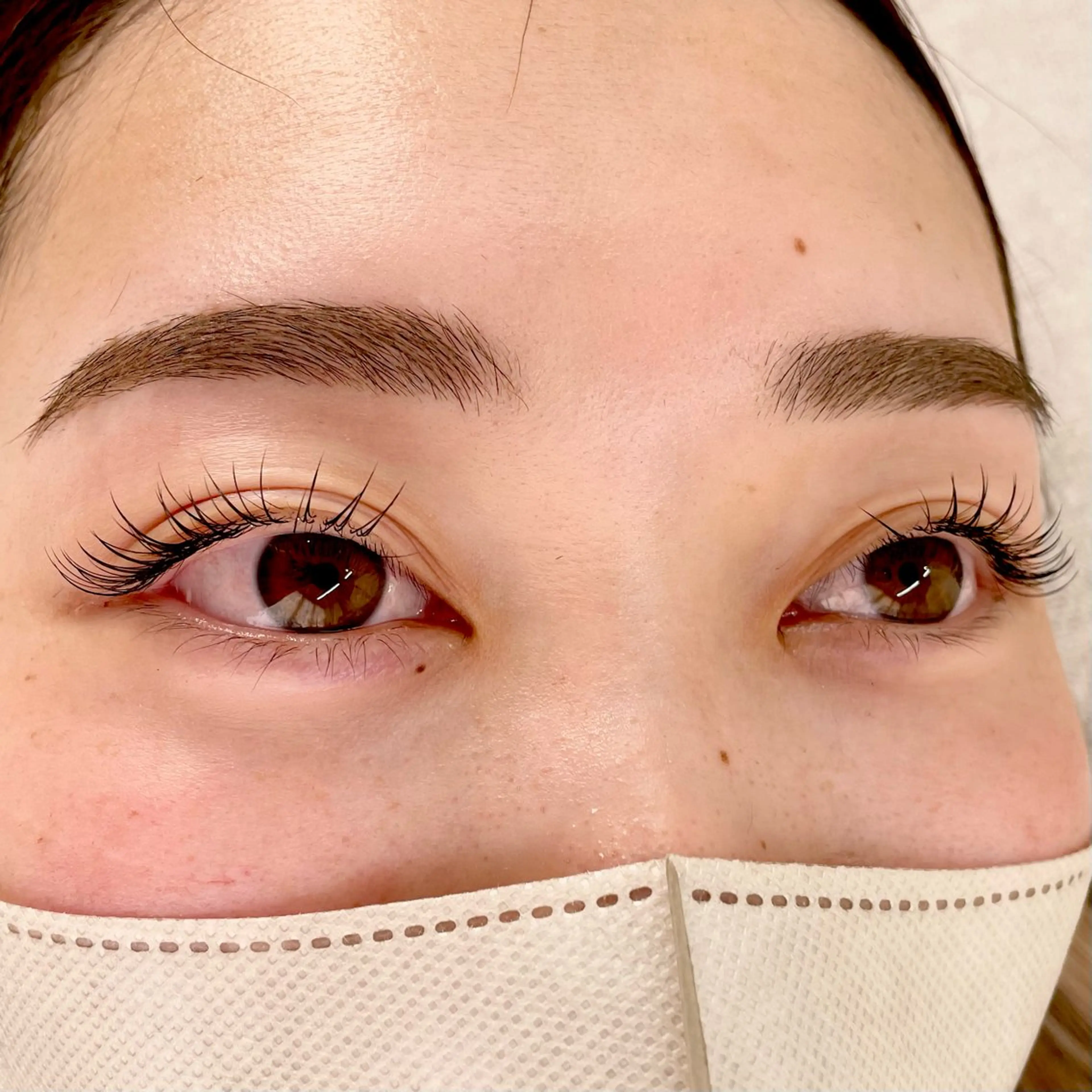 マツエク・マツパ マツエク ayumi/似合わせ トレンド/束間🪽の眉毛・アイブロウイメージ