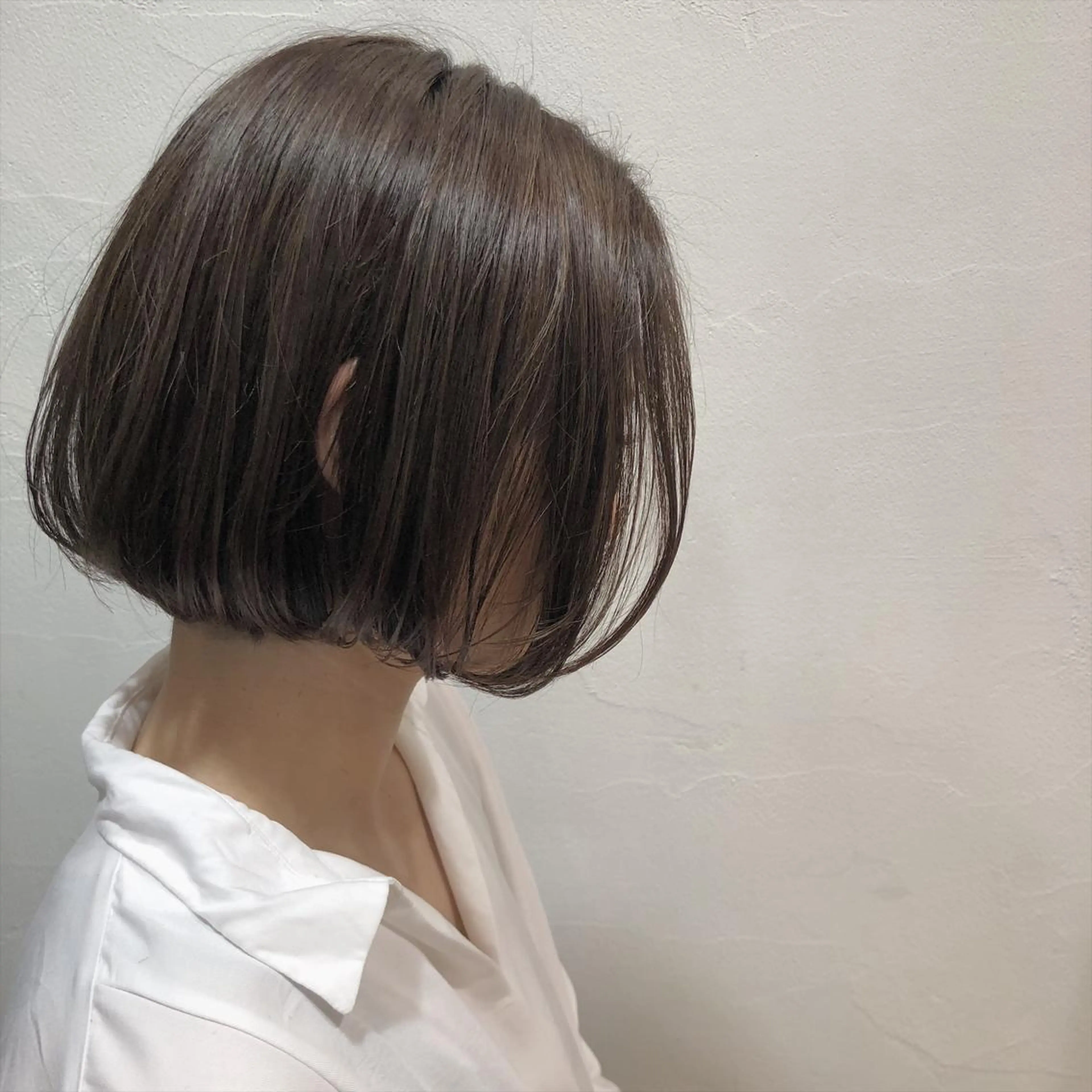 ショート ボブ カット特化柏駅 徒歩3分LOUのヘアスタイル