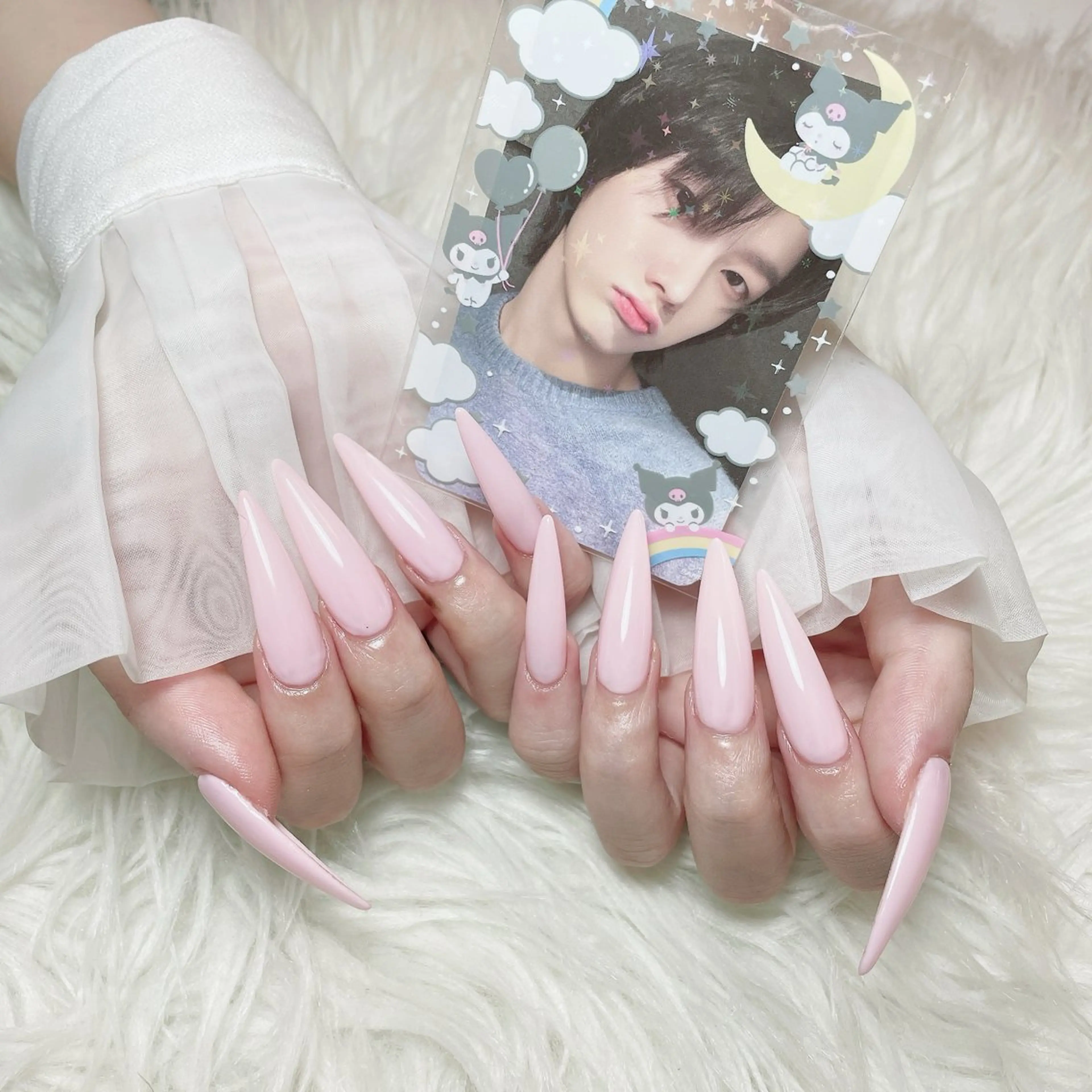 ネイル チークネイル 長さ出し フラワーネイル フレンチネイル ガーリー ハンドネイル NEW NAIL所属・NEW NAIL 池袋のネイルデザイン