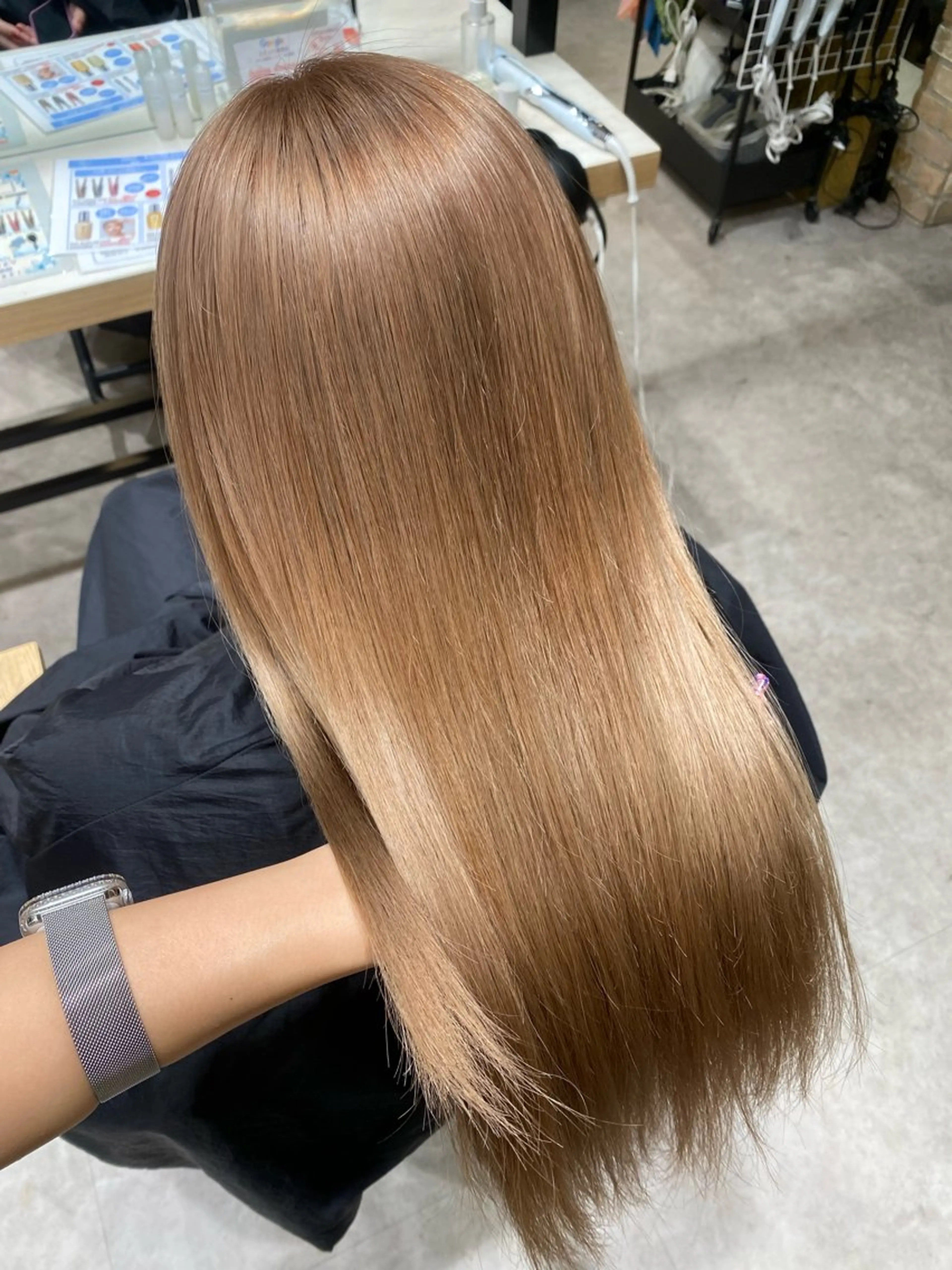 ロング 🌸cocomi🌸 透明感カラー🩶パリのヘアスタイル