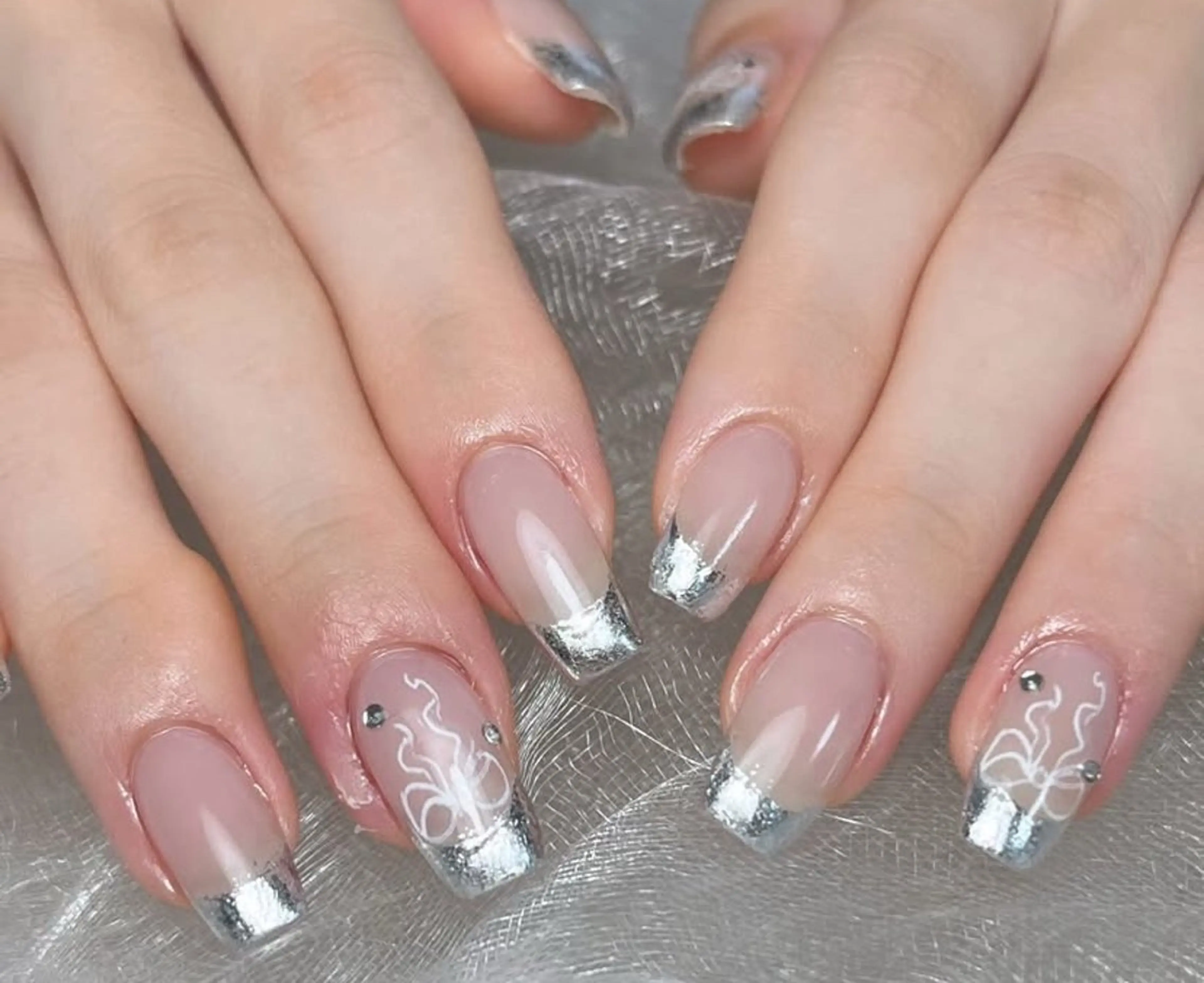 ネイル ハンドネイル Toujours nail所属・Toujours / nijinaのネイルデザイン