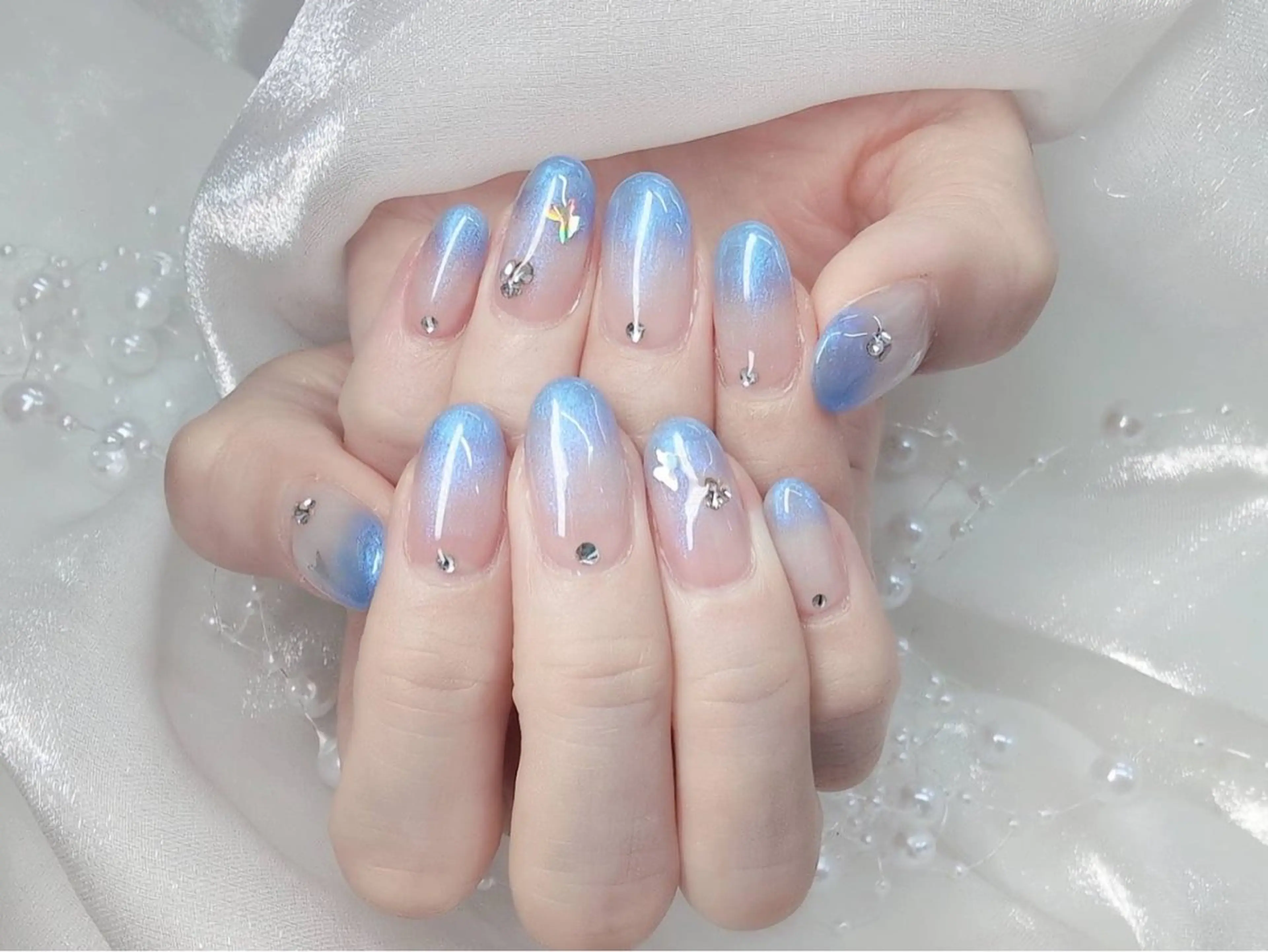 ネイル 長さ出し フラッシュネイル フレンチネイル キラキラネイル ラメ(グリッター) Chouette ここのネイルデザイン