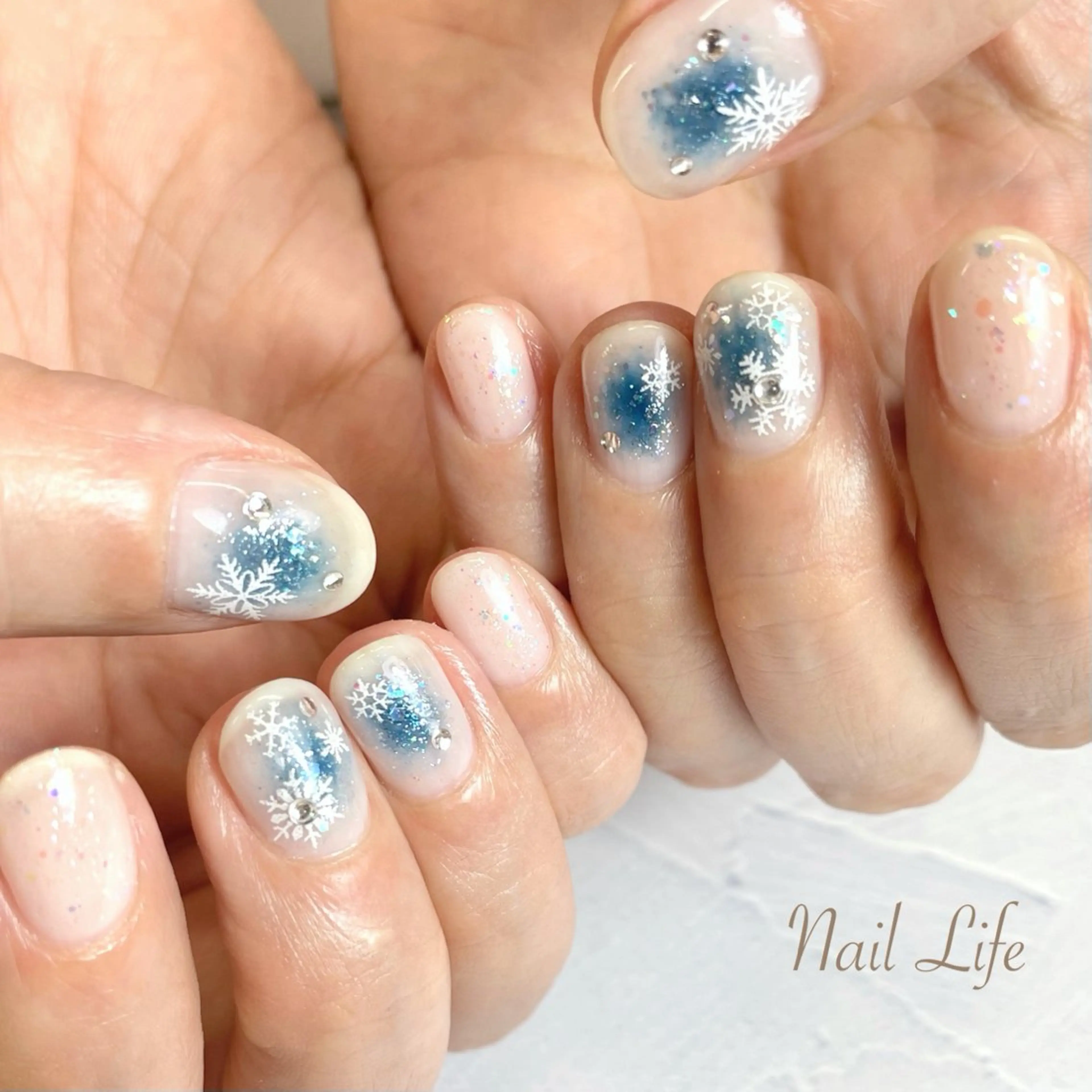 ネイル チークネイル 大嶋 めぐみのネイルデザイン