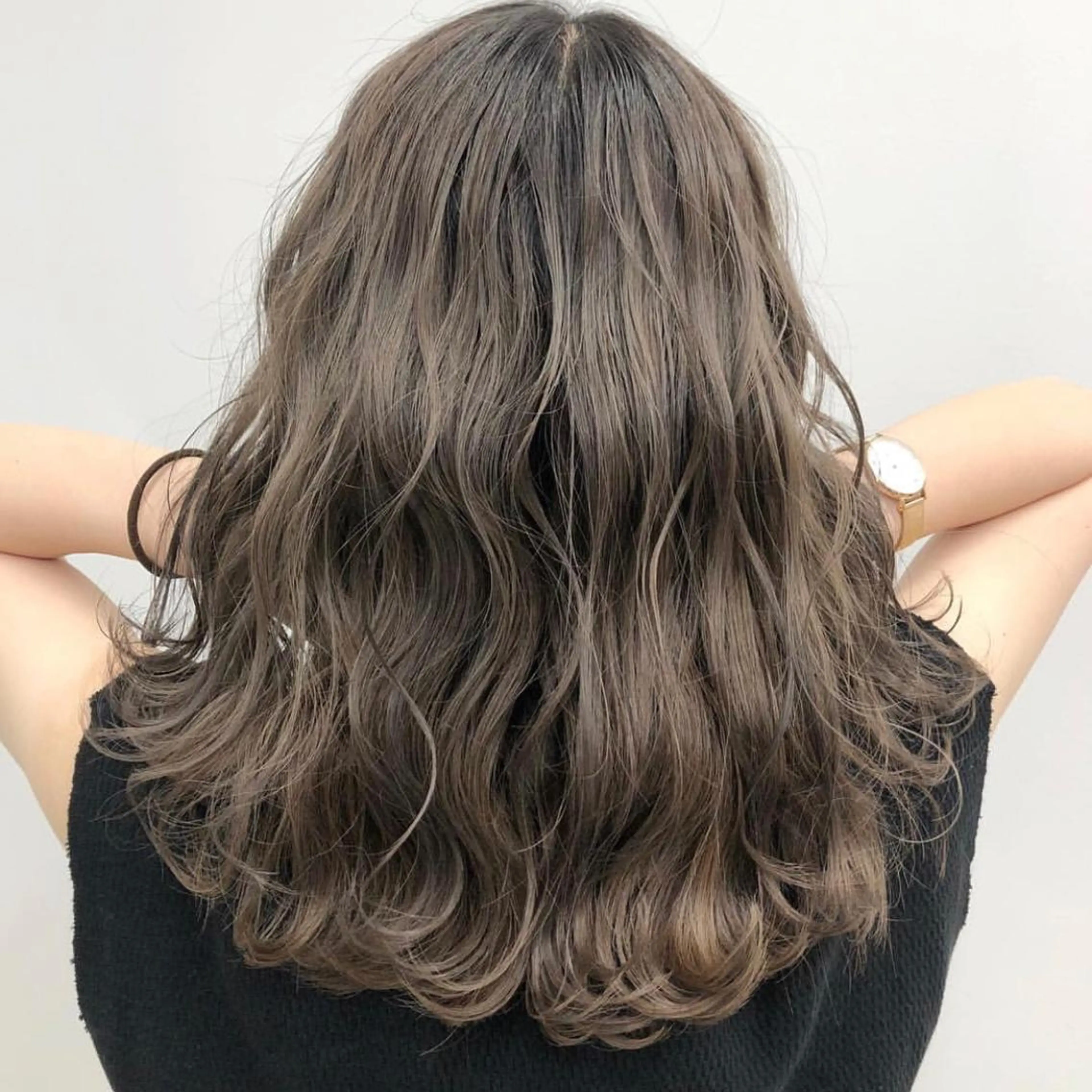 カラー ブリーチ 透明感カラー ダブルカラー ハイライトカラー 大人艶カラー/ ショートカット　辻岡のヘアスタイル