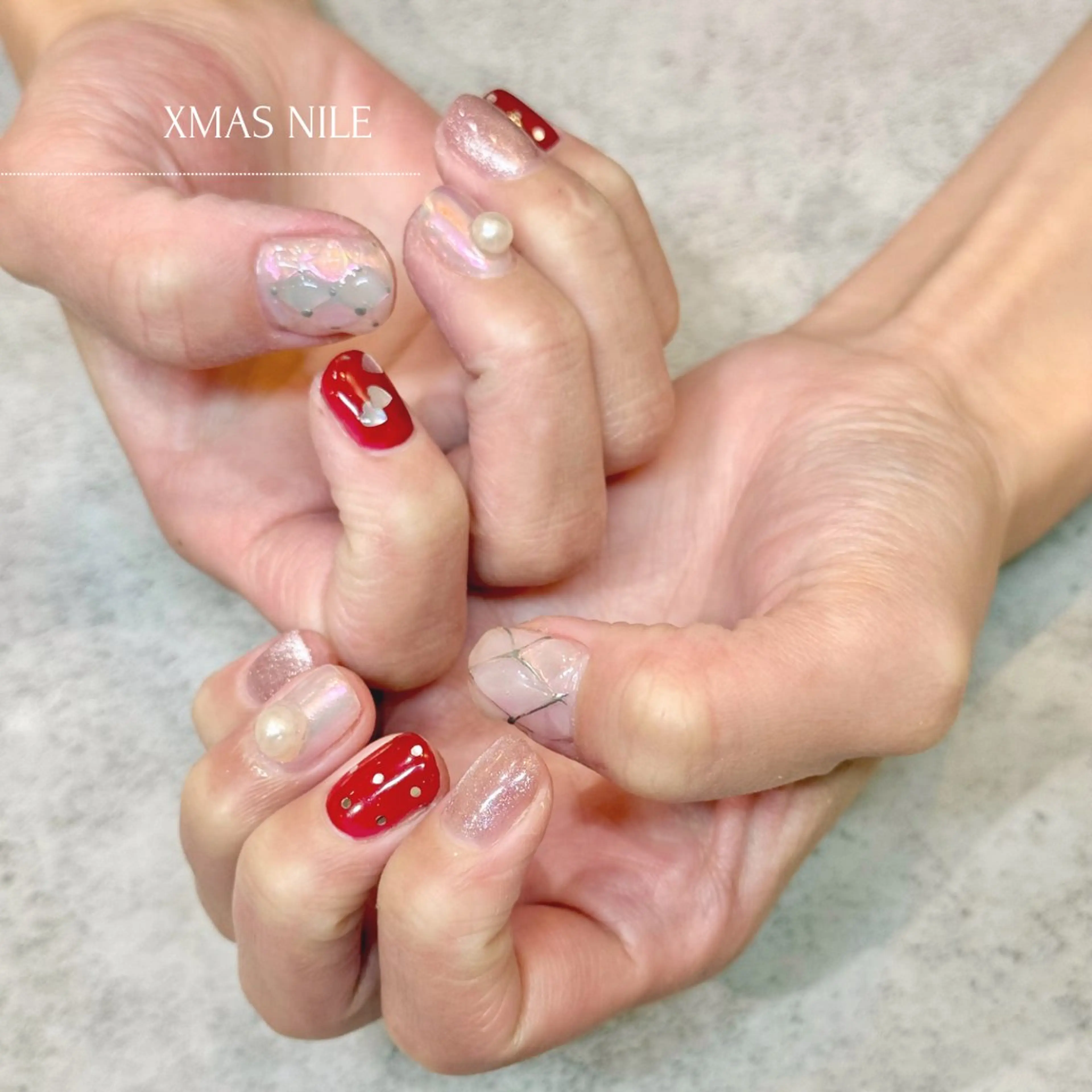 ネイル ジェルネイル パラジェル 冬ネイル クリスマス ハンドネイル Seemly 千田町店所属・フラワーパラジェル 🌸シームリーエミのネイルデザイン