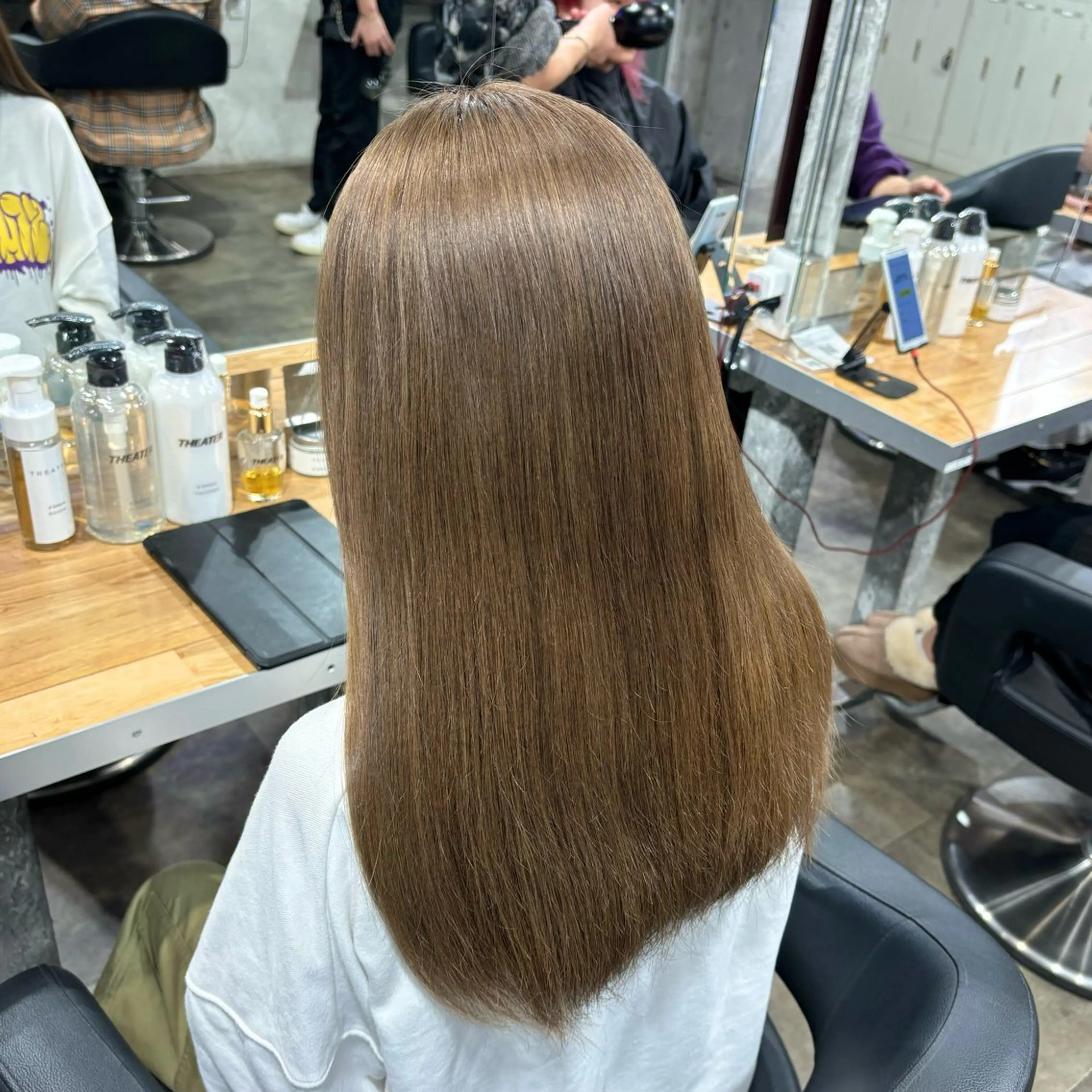 セミロング カラー ベージュカラー ミルクティーベージュ alicetokyo 🦋宮葉🦋のマツエク・マツパデザイン