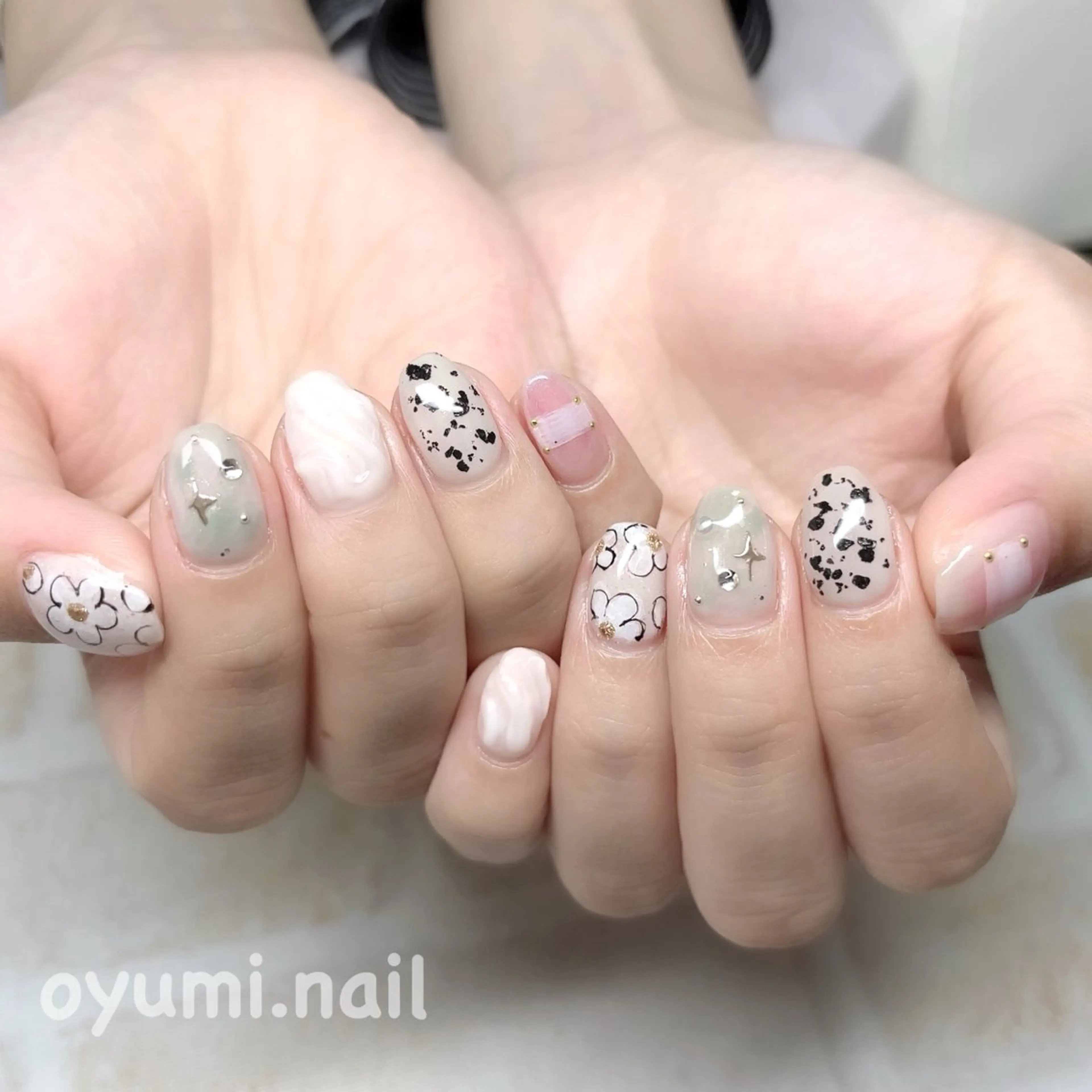 ネイル 韓国ネイル ニュアンスネイル ハンドネイル takanashi yumiのネイルデザイン