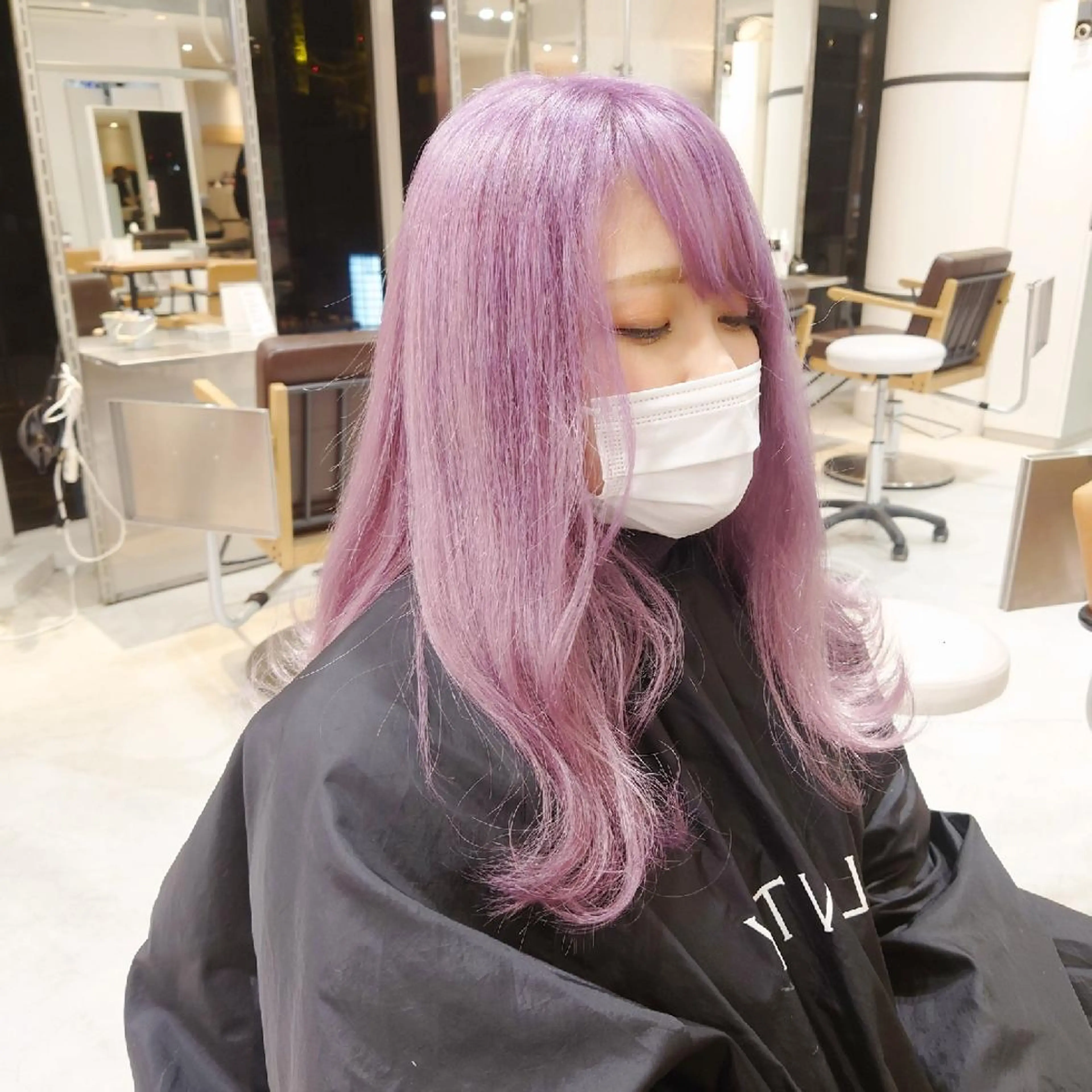 セミロング カラー ブリーチ ラベンダーカラー パープルカラー ヘアカラー トリートメント 艶髪✨ブリーチ職人 井手正康のヘアスタイル