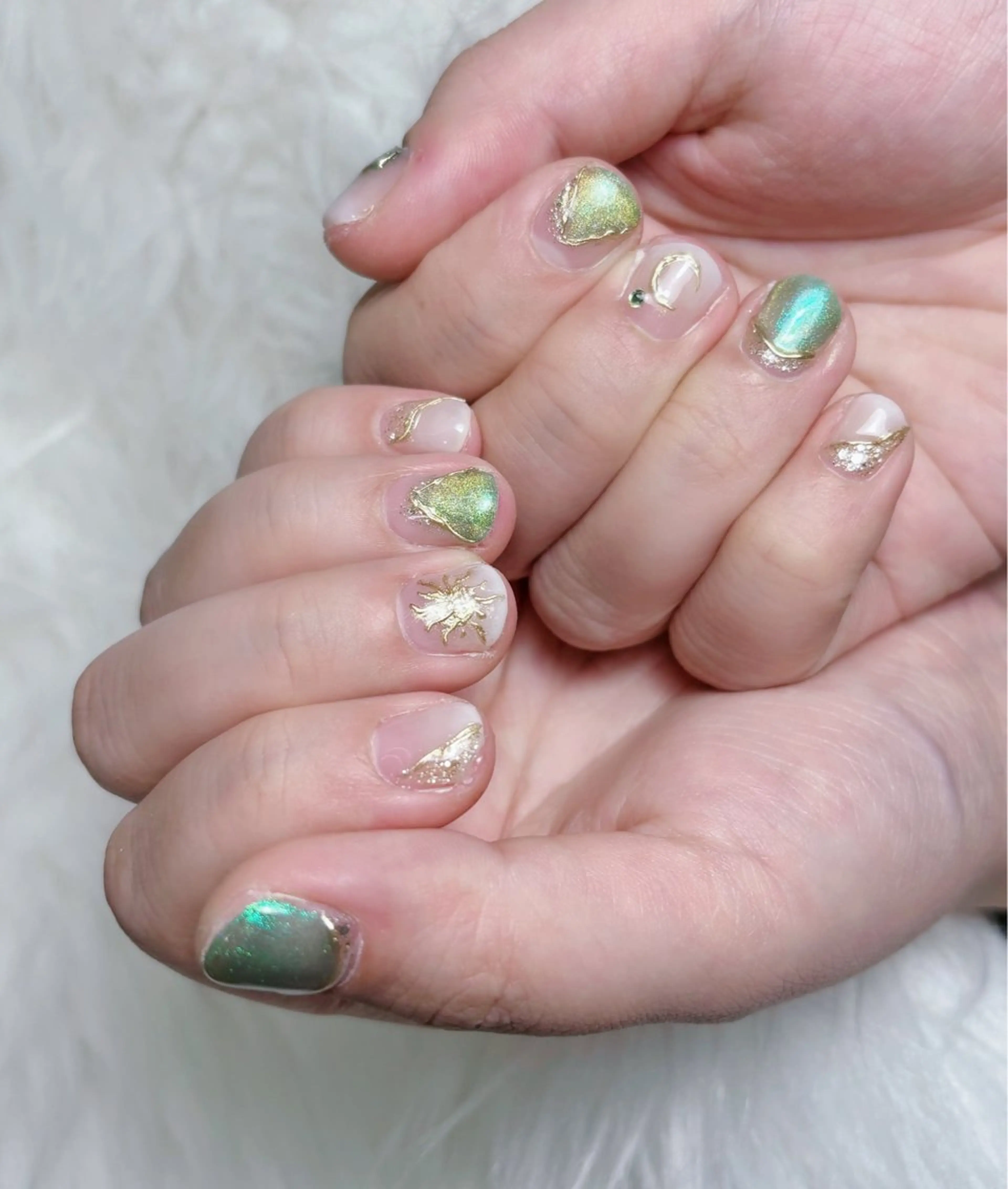 ネイル Rainrain💧 パーツ豊富、やり放題のネイルデザイン