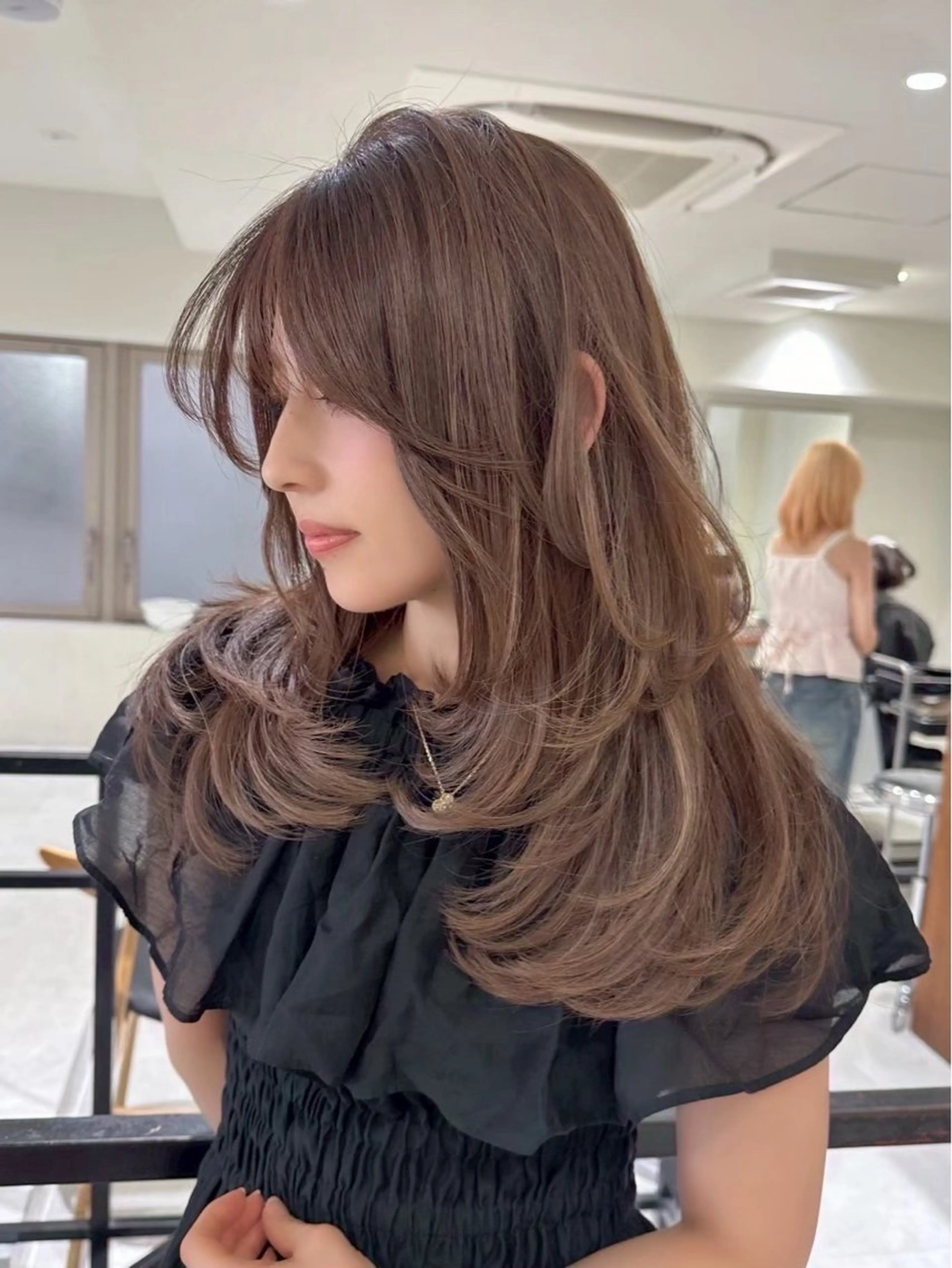 セミロング カット ヘアカラー トリートメント Amaretto かなのヘアスタイル