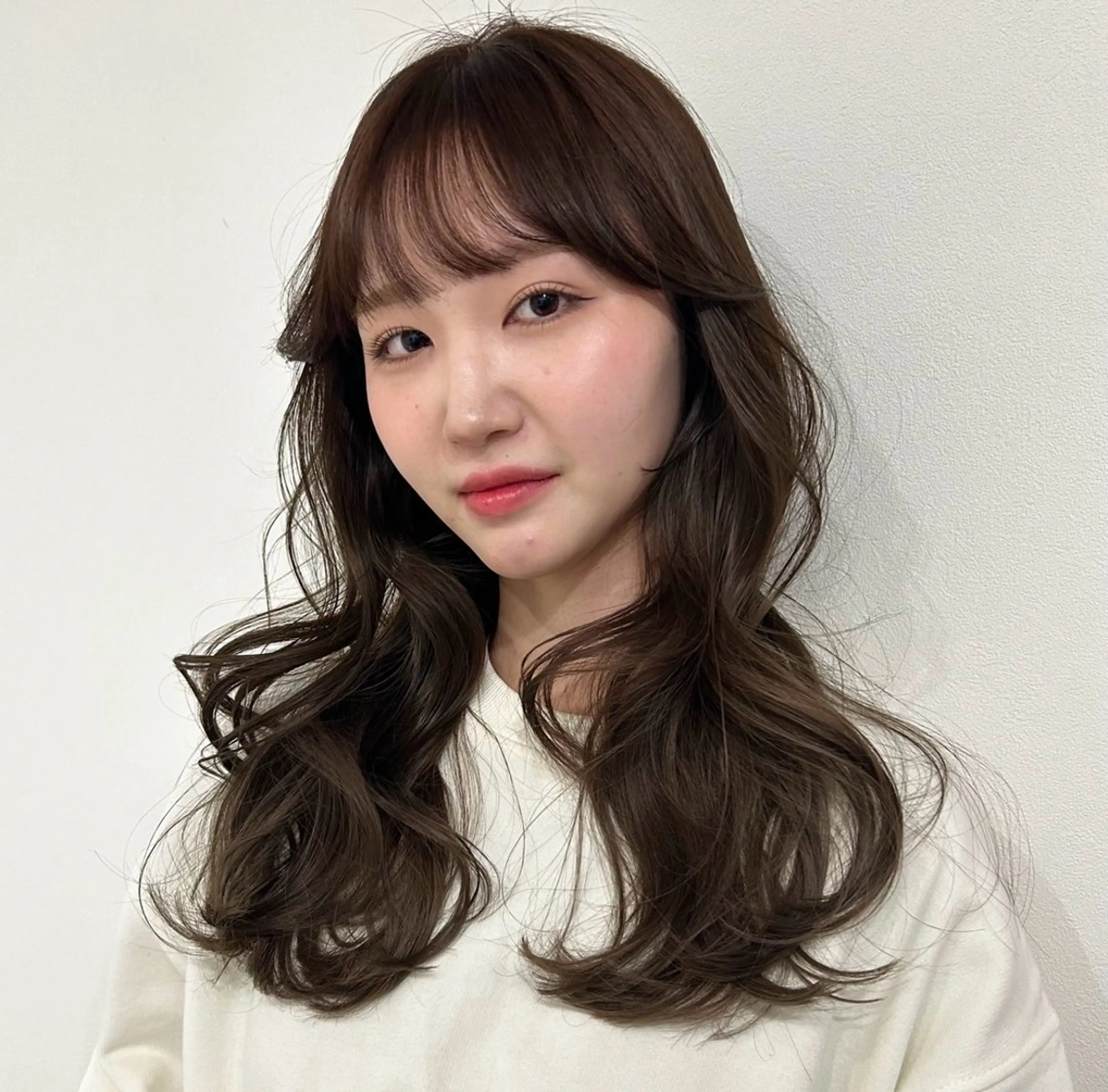 セミロング カラー ブラウンカラー カット ヘアカラー risako🇰🇷 韓国ヘア/レイヤーのヘアスタイル