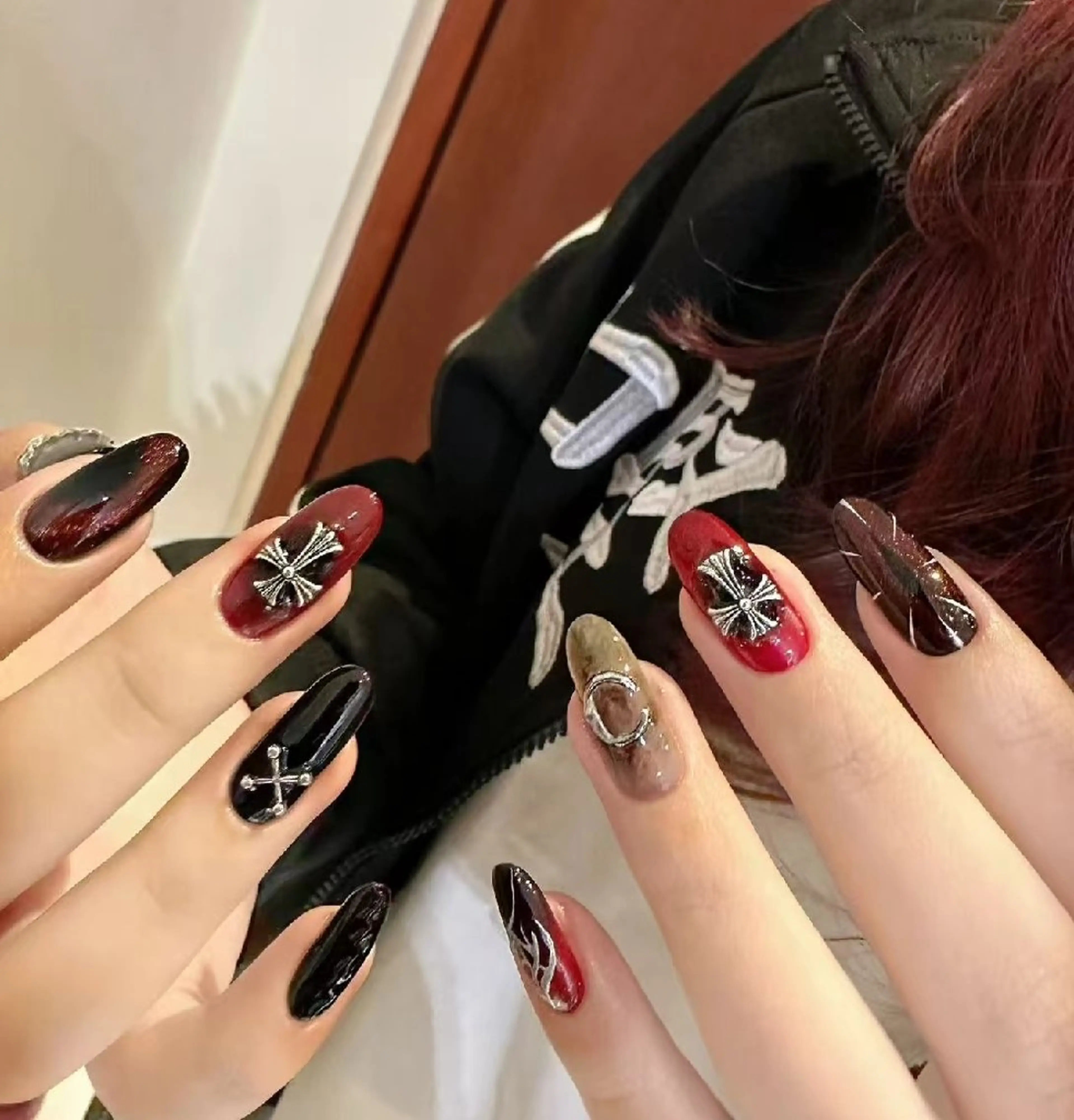 ネイル フラワーネイル フレンチネイル ジェルネイル ガラスフレンチ ハート ハンドネイル Oomiya 服部のネイルデザイン