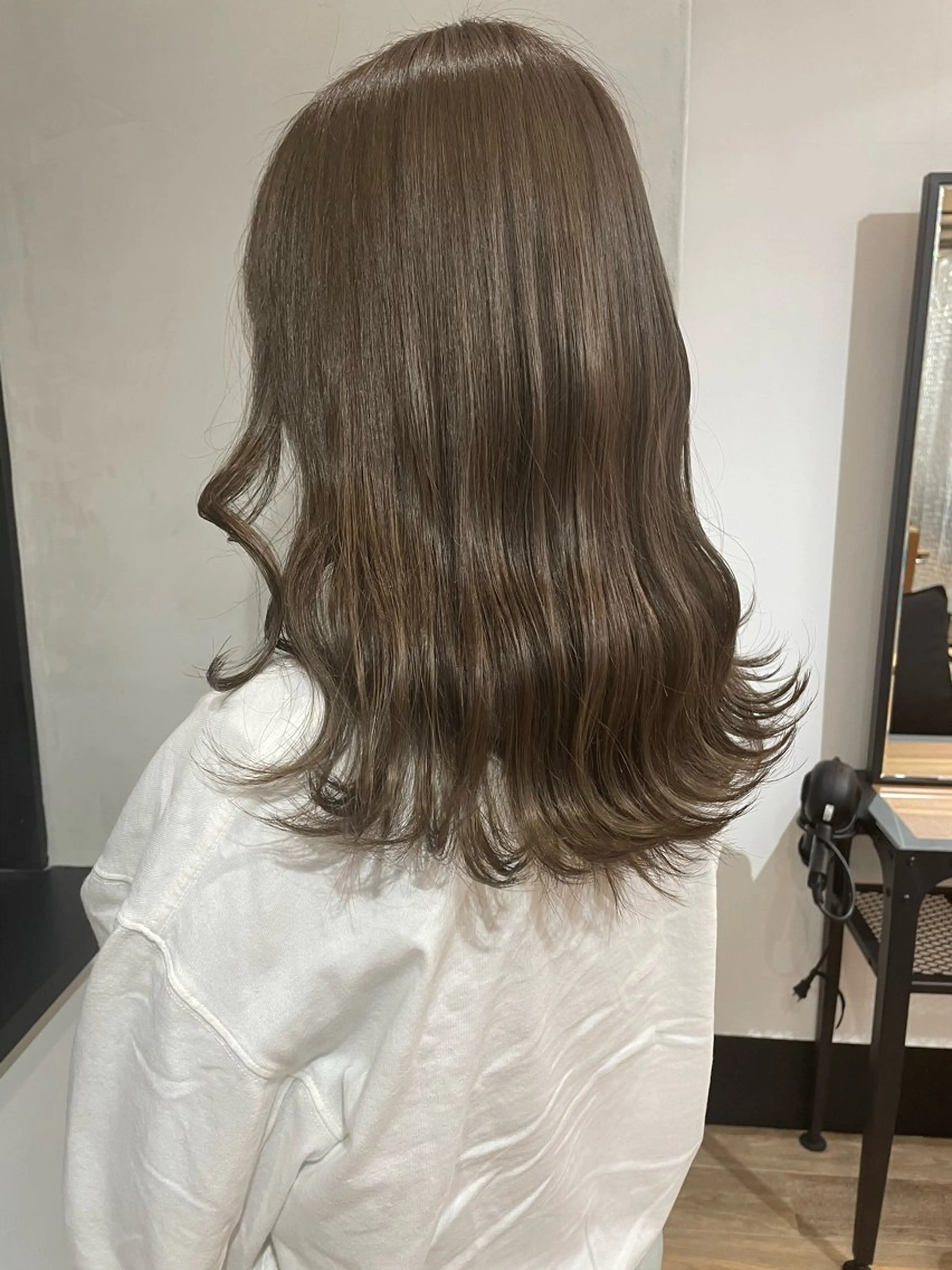 ミディアム カラー ヘアカラー miyu /大阪美容室のヘアスタイル