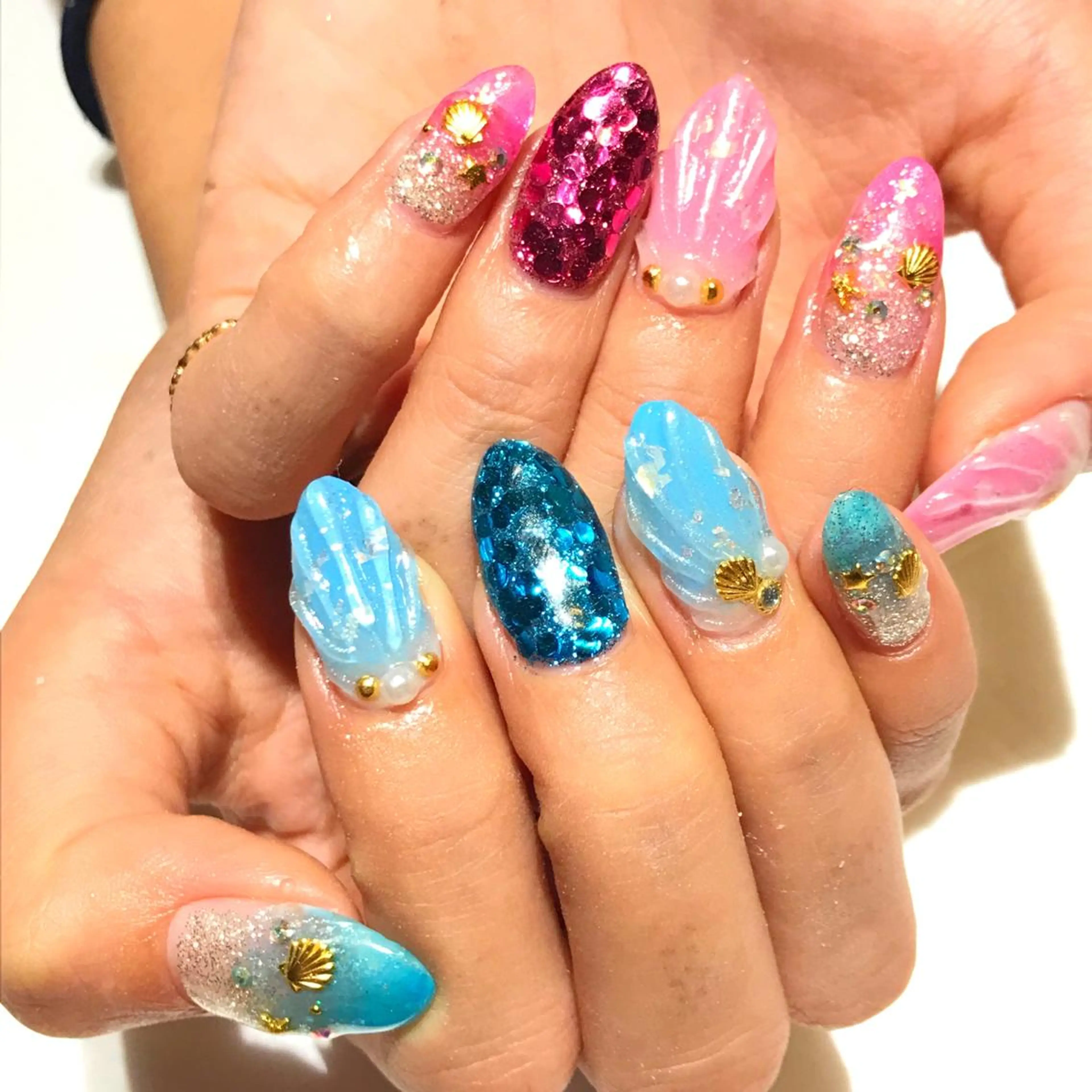 ネイル アートネイル ジェルネイル YUN 💅のネイルデザイン