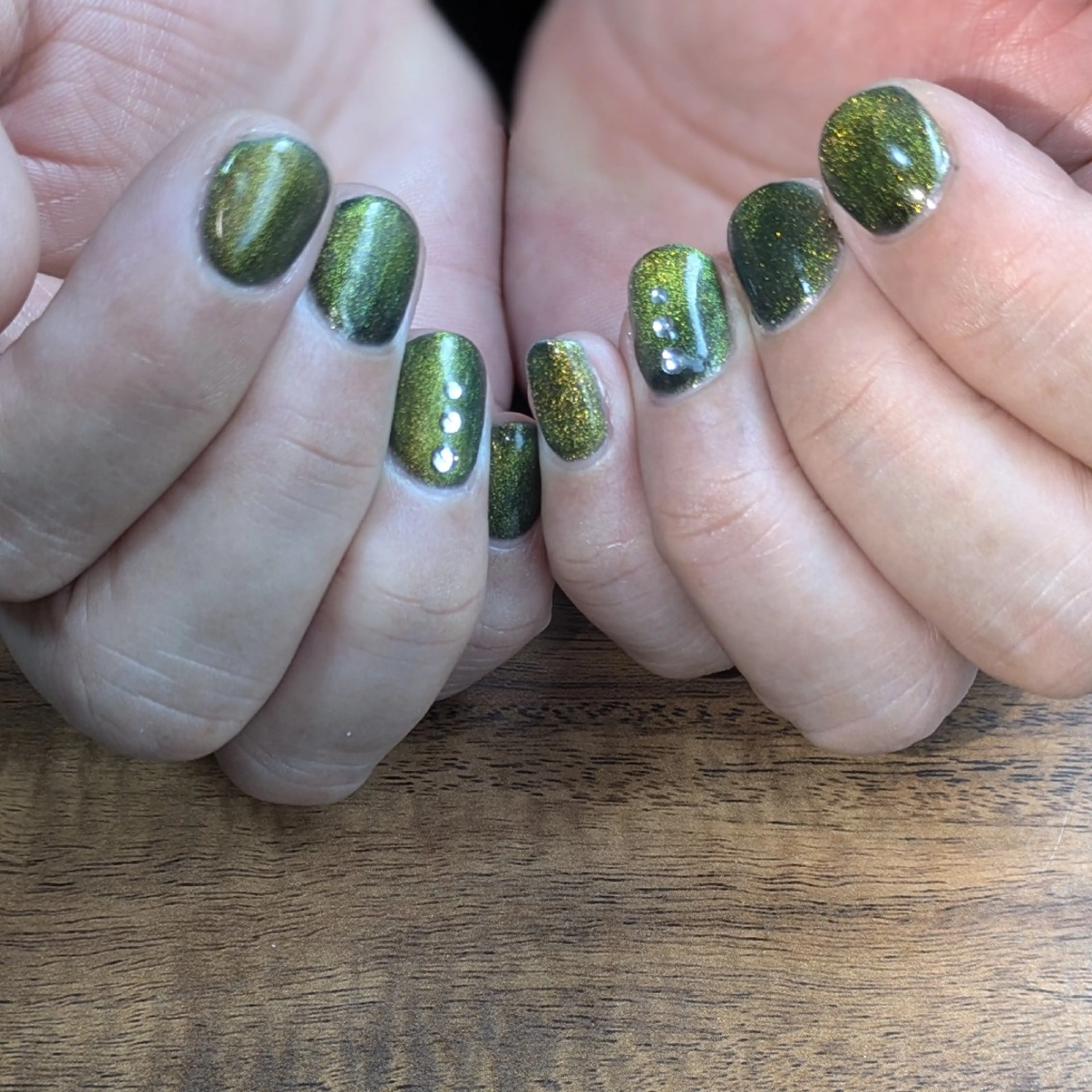 ネイル ネイルリノ所属・堀 奏子のネイルデザイン