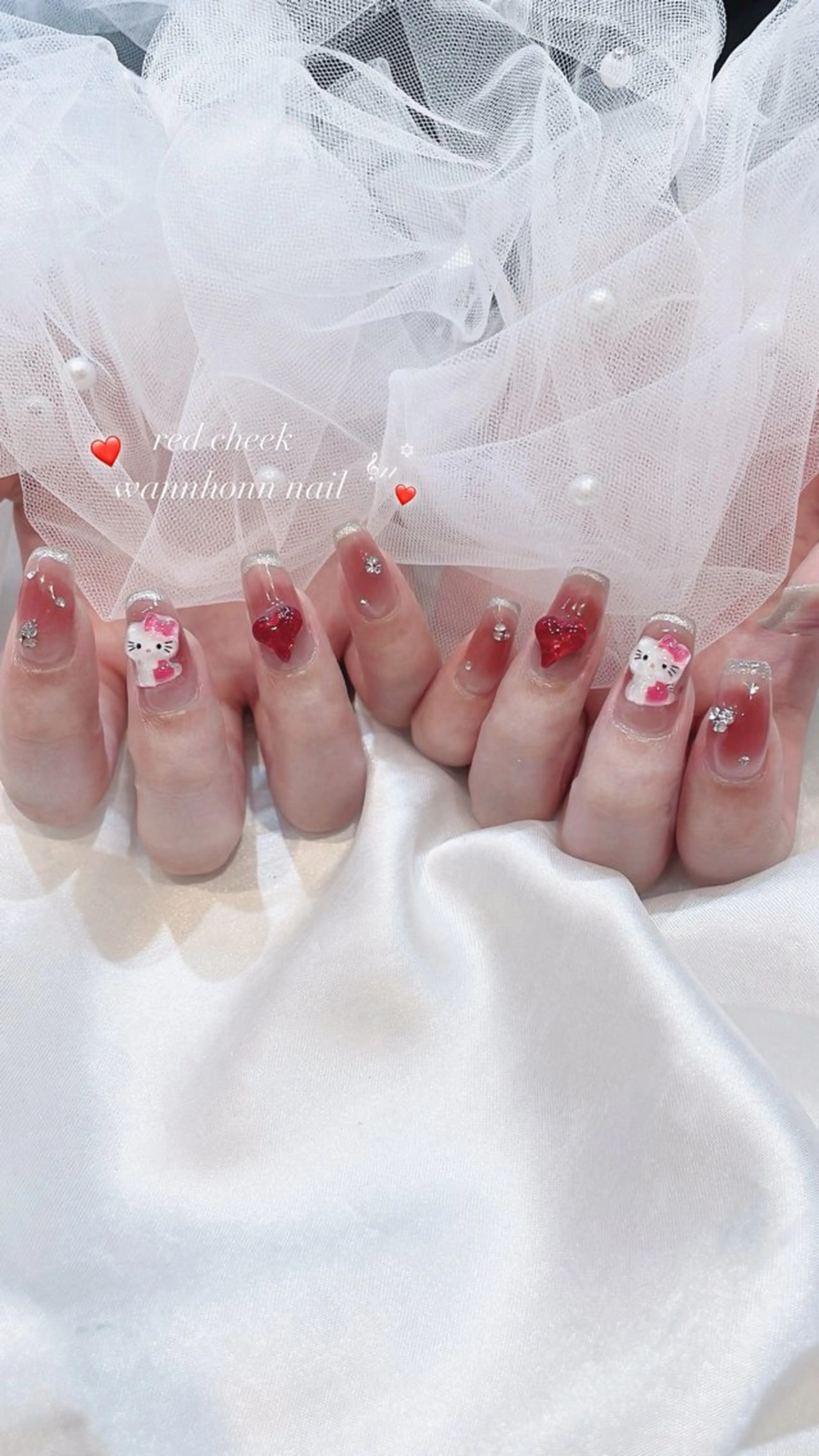 ネイル ハンドネイル classic 新横浜所属・山田 暉のネイルデザイン
