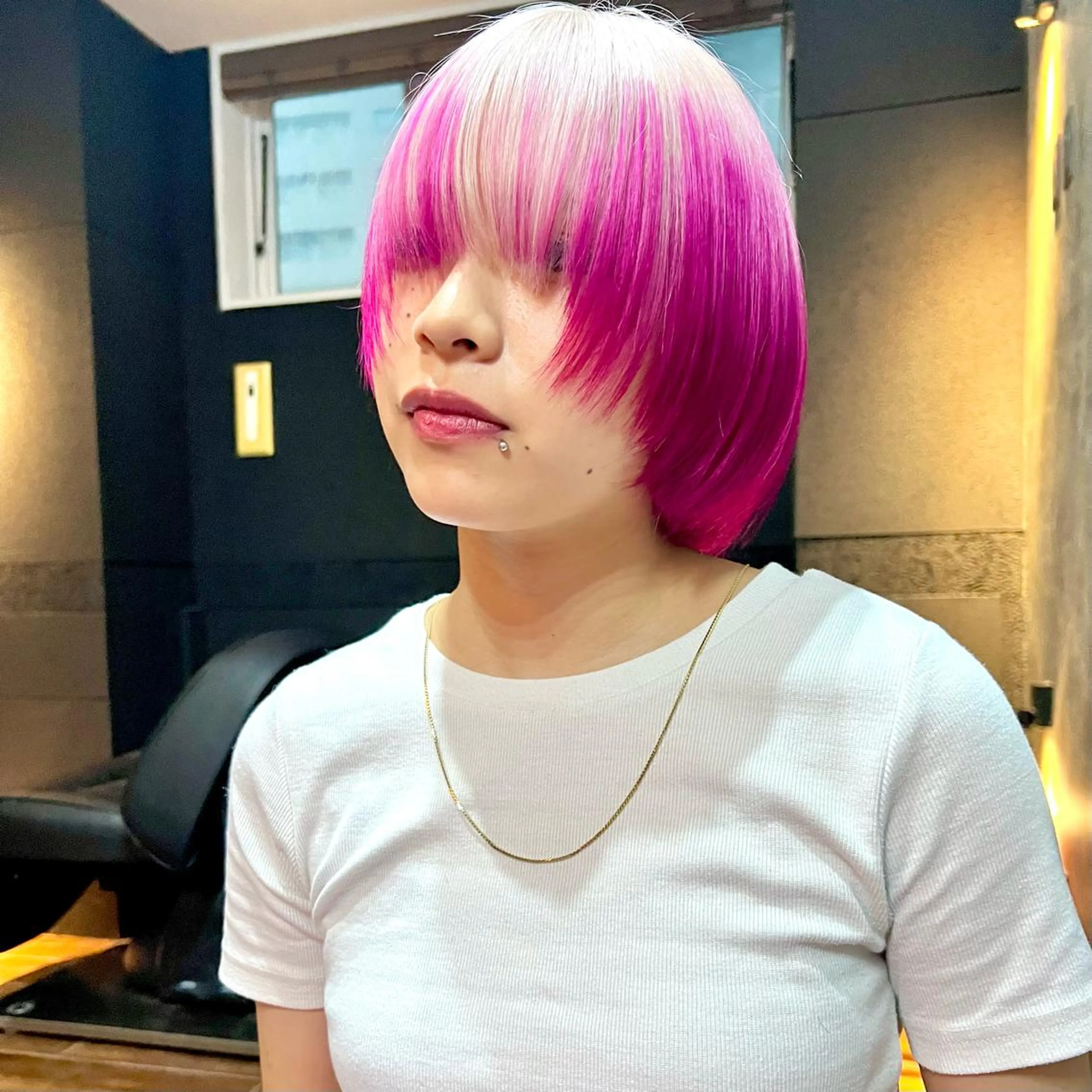 ショート カラー ブリーチ ハイトーンカラー ChuDuck所属・🐮ChuDuck 代表　SHOTA🐮のヘアスタイル