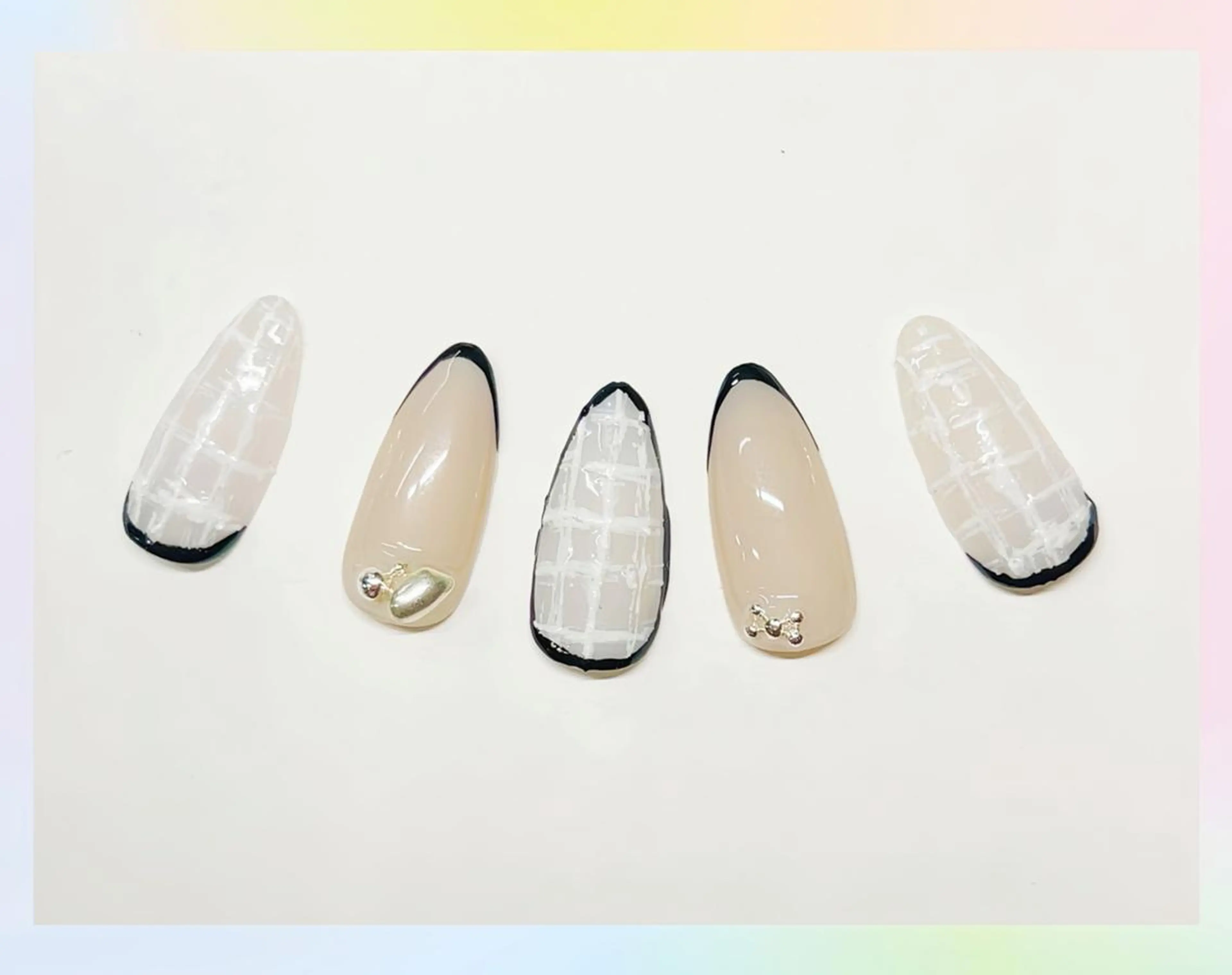 ネイル アートネイル ジェルネイル ニュアンスネイル ソフトジェル ハンドネイル ハンドケア Sensy ネイル専門店のネイルデザイン