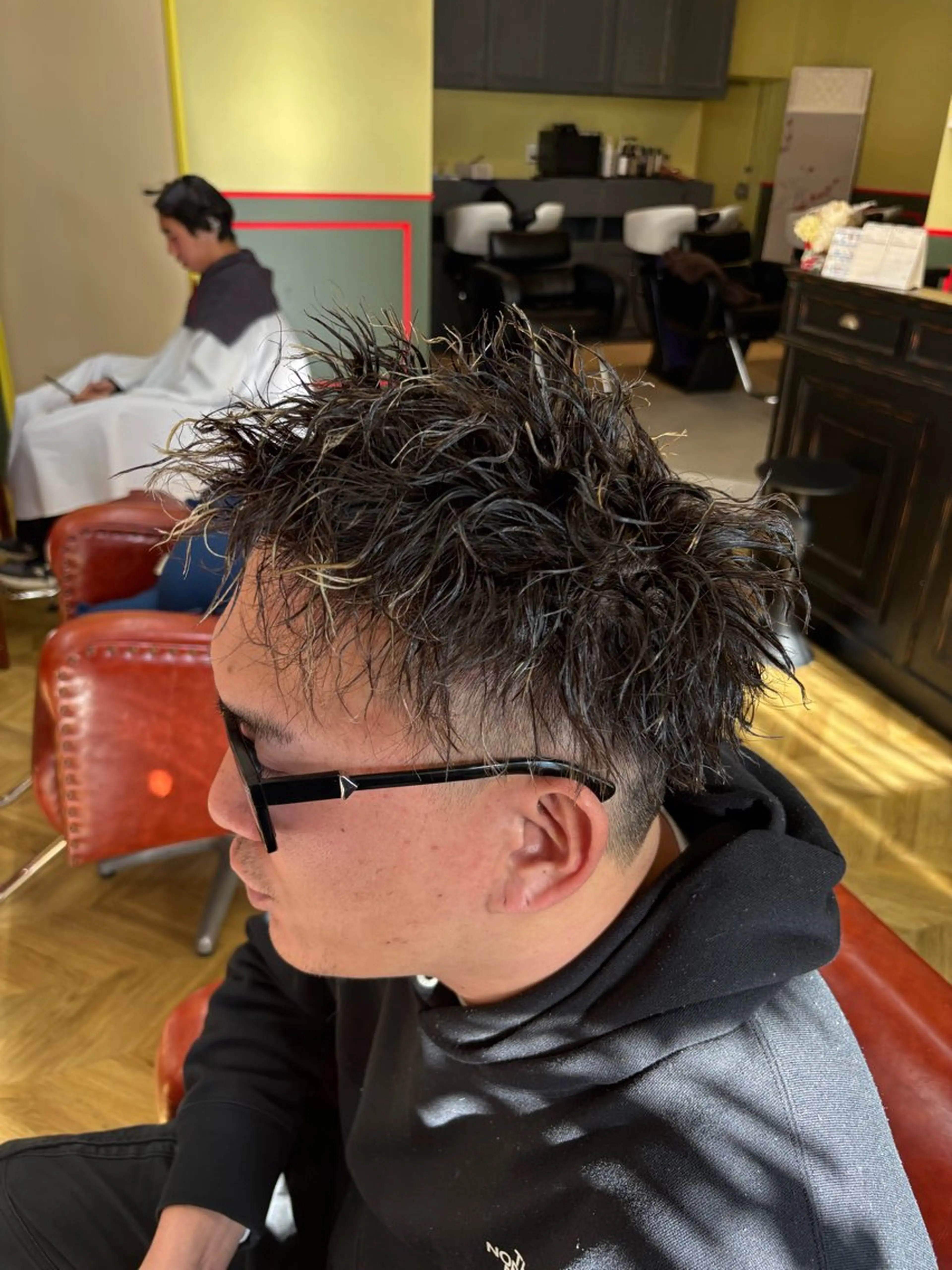 パーマ メンズ メンズパーマ ツイストスパイラルパーマ スパイラルパーマ cure 船橋店所属・メンズヘア/艶カラー /ブリーチ/魁人のヘアスタイル