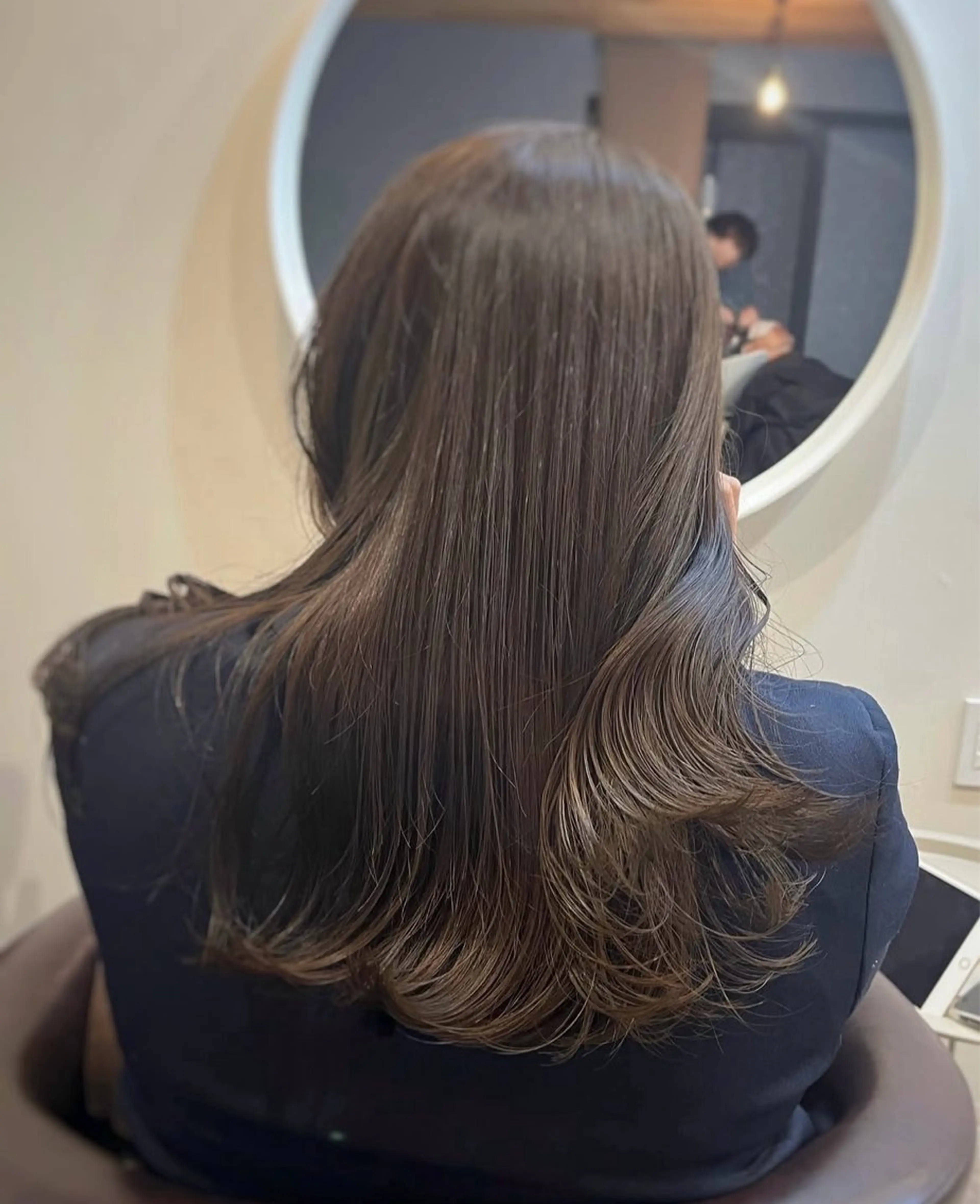 セミロング カラー カット ヘアカラー トリートメント 下石怜子/レイヤー/ 透明感カラーのヘアスタイル