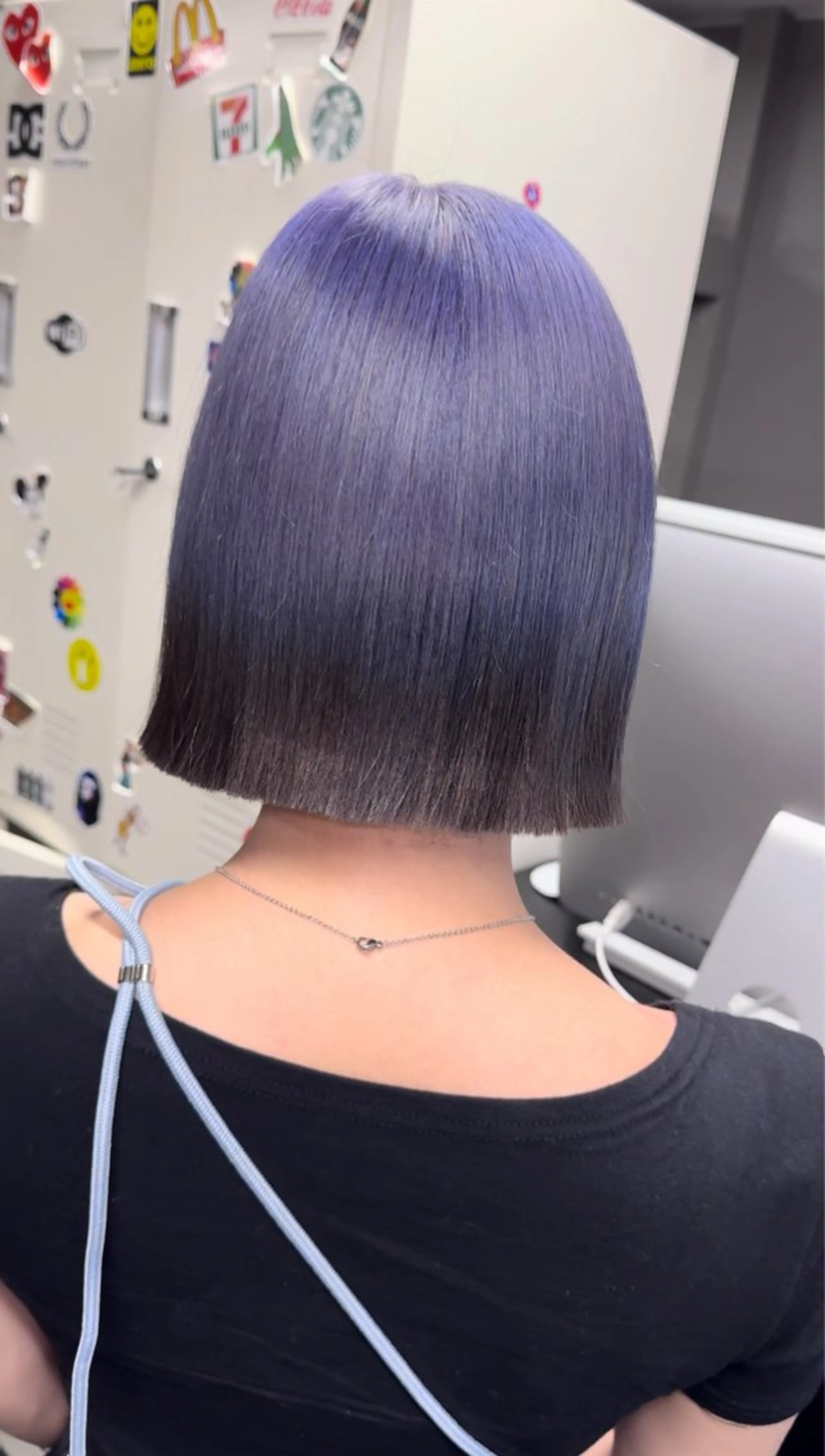 ショート カラー ヘアアレンジ カット ヘアカラー ホワイトカラー/ ピンクベージュにったのヘアスタイル