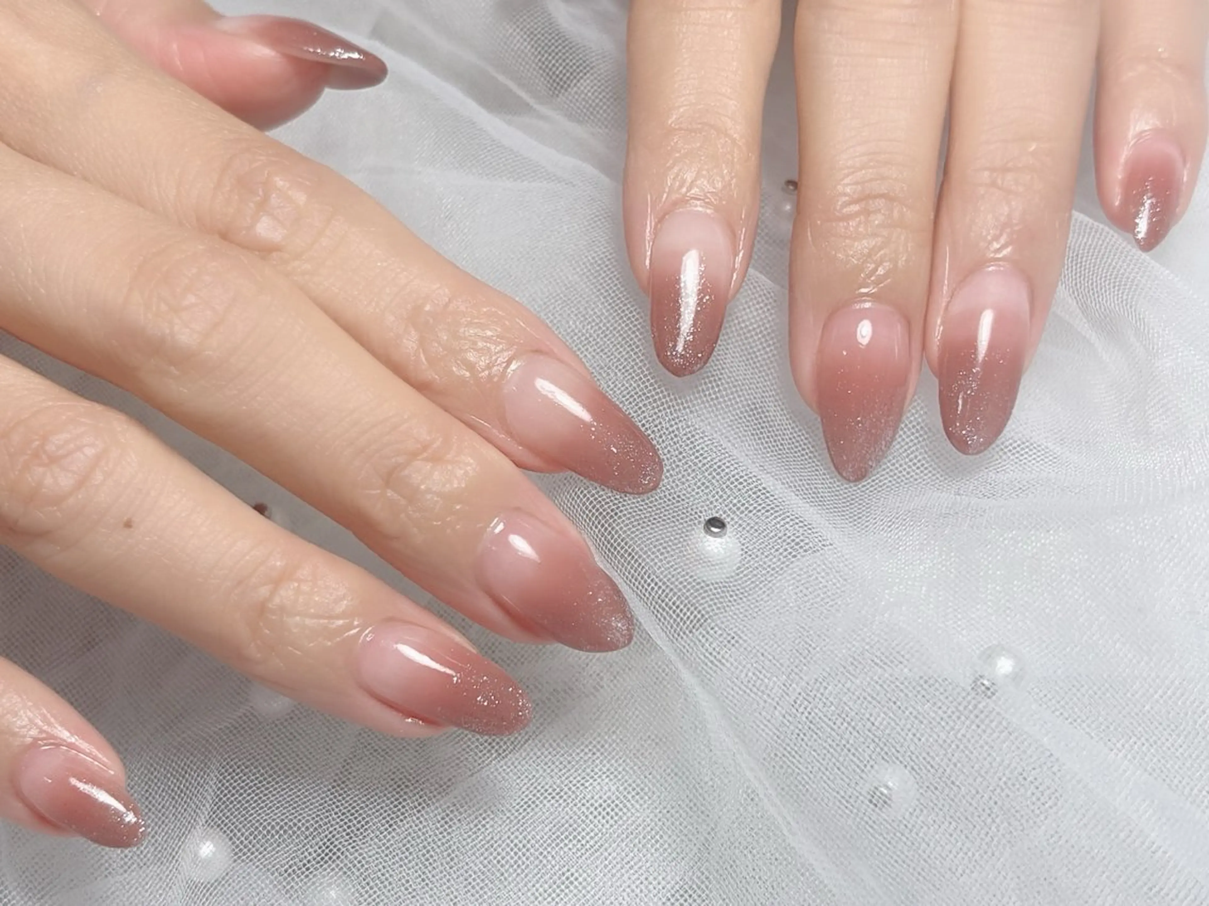 ネイル 長さ出し グラデーション スカルプネイル ハンドネイル gloss by KAO所属・gloss by KAOのネイルデザイン