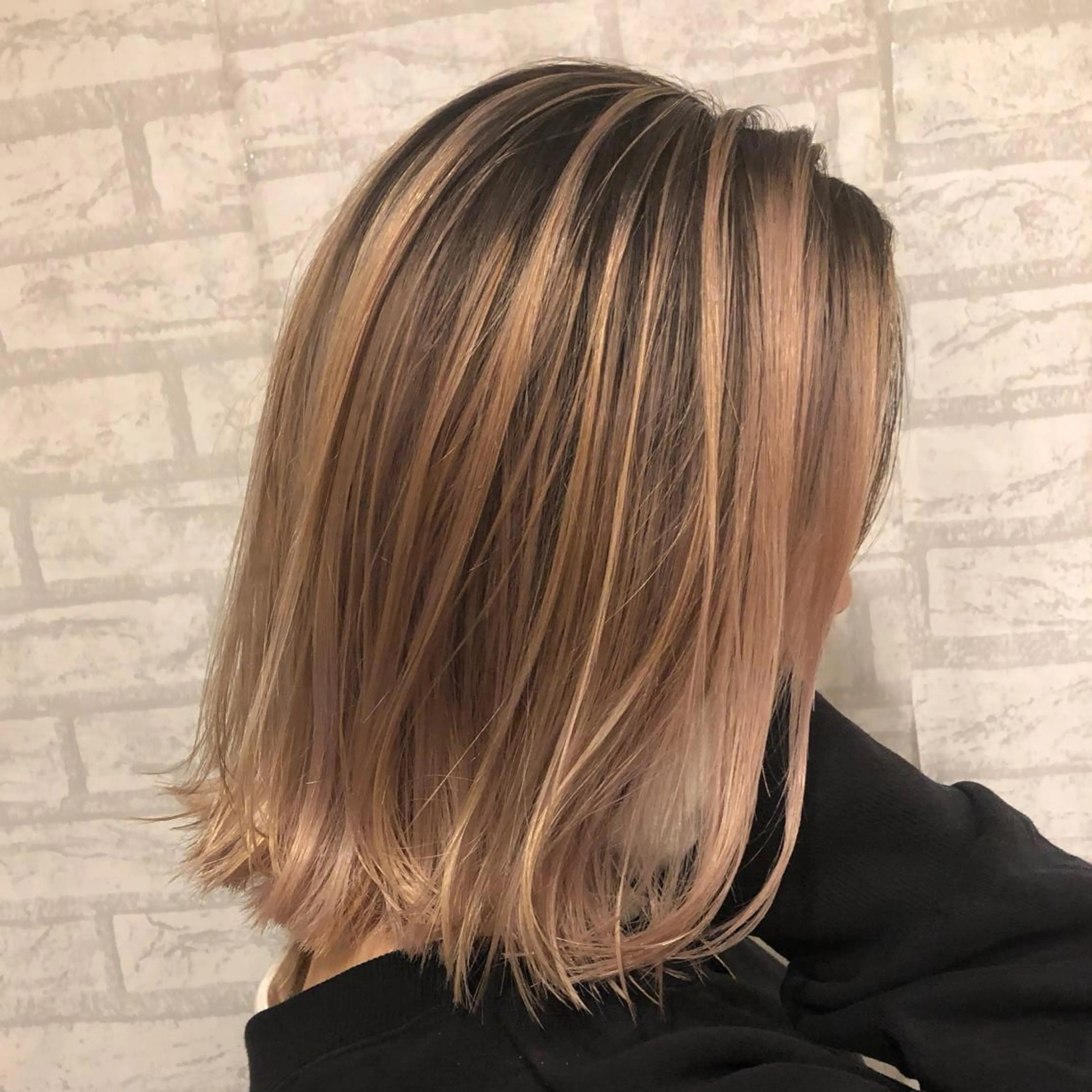 ショート カラー ブロンド ハイトーンカラー 外国人風カラー カット ヘアカラー トリートメント JILBLAN京都 ショート/ハイライトのヘアスタイル