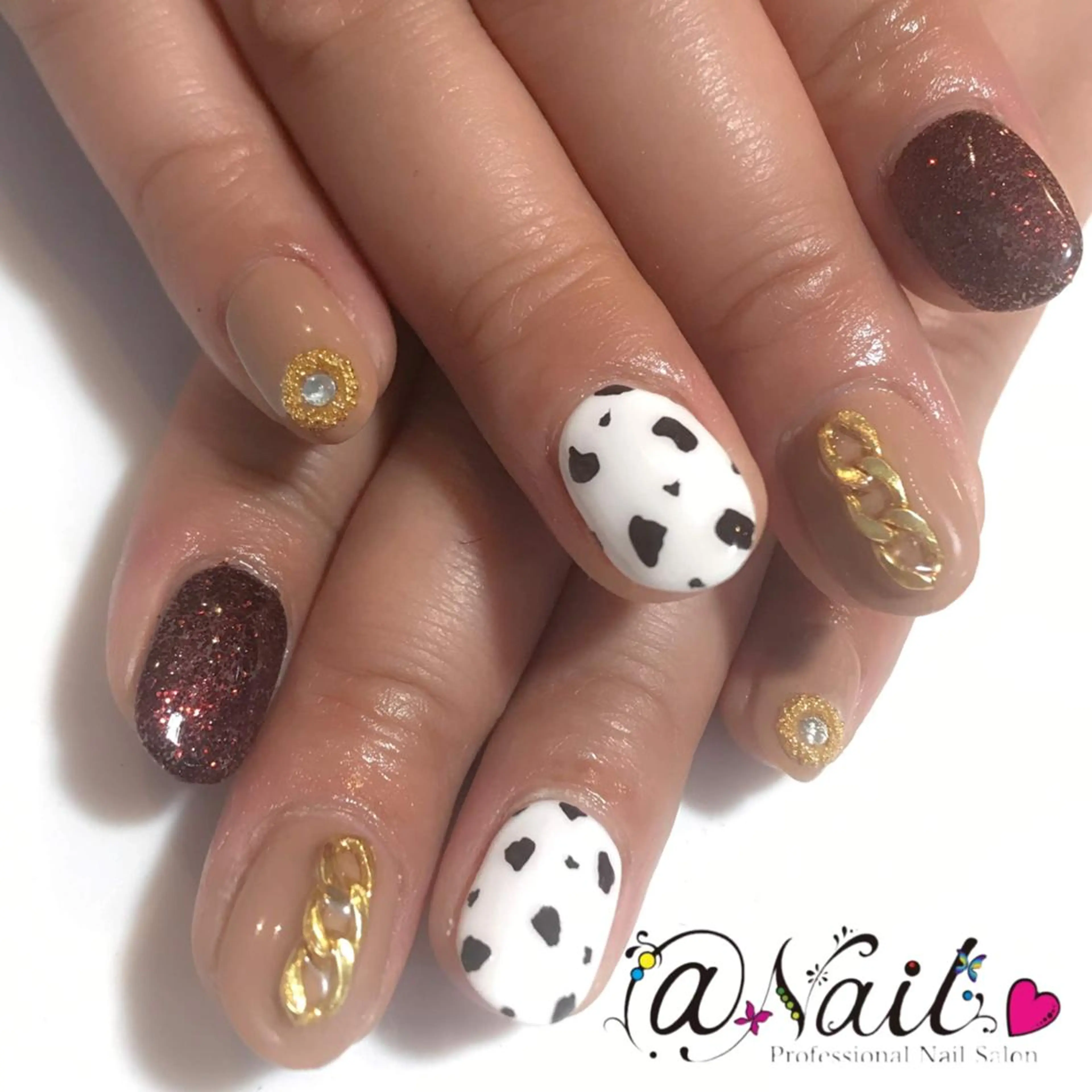 ネイル 小尾 栞のネイルデザイン