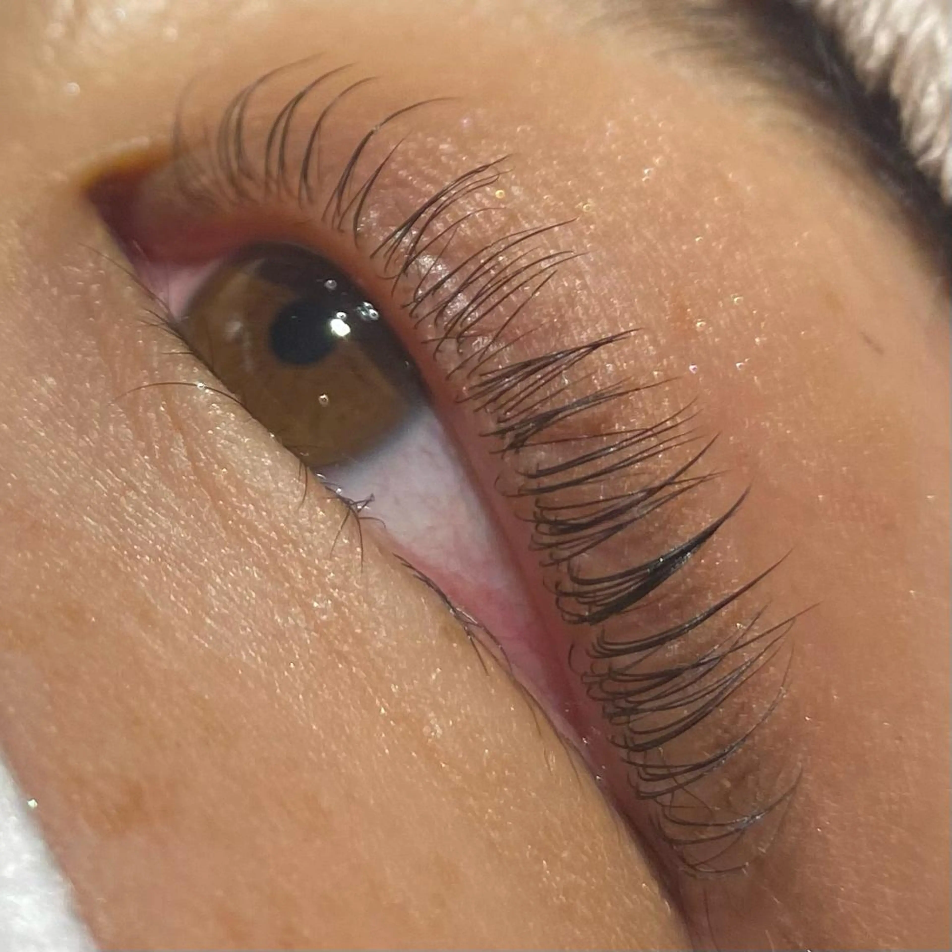 マツエク・マツパ メンズパーマ眉毛 特化アユム🔥のヘアスタイル