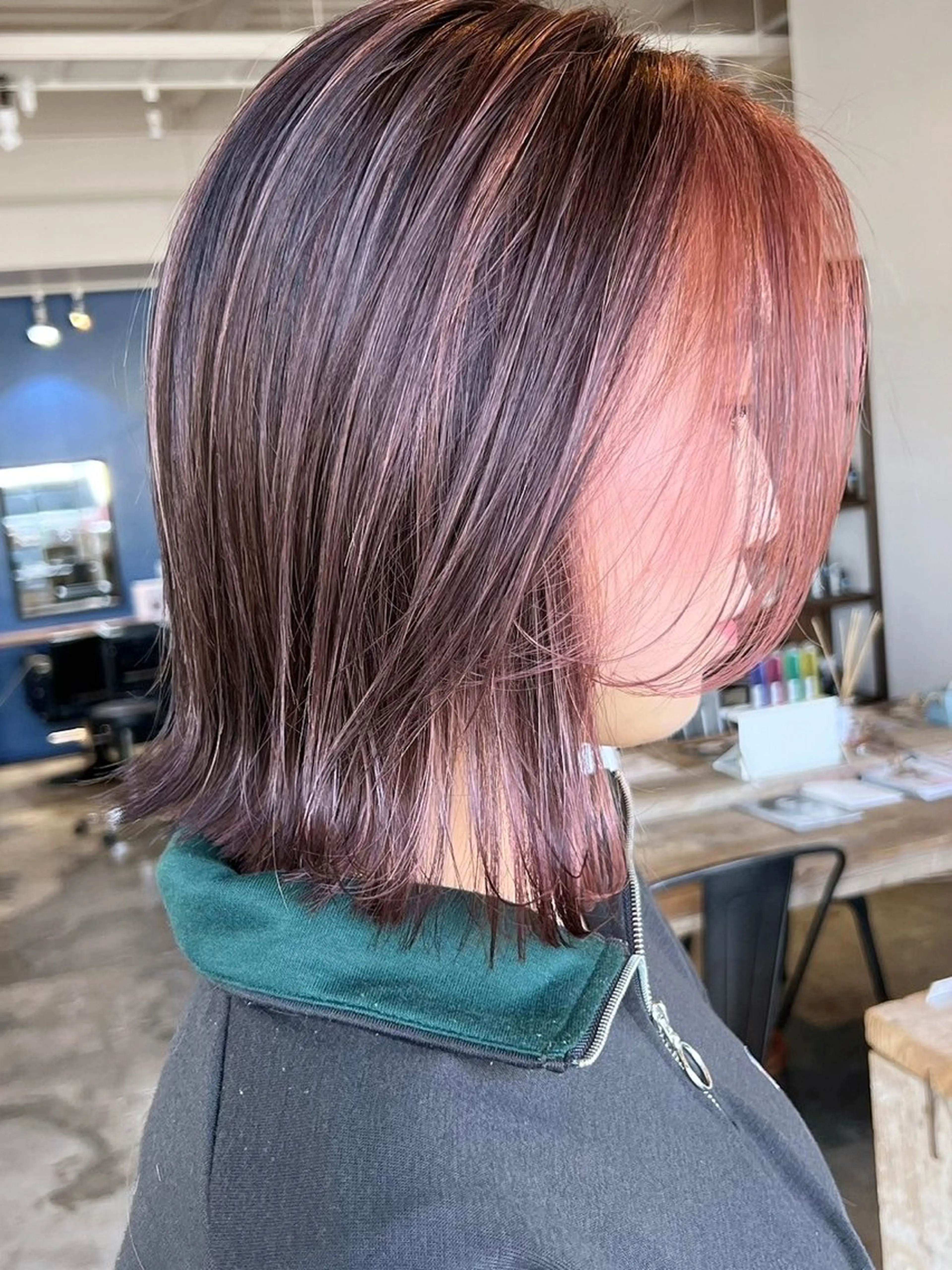 ミディアム カラー カット ヘアカラー トリートメント 岸下 理緒のヘアスタイル