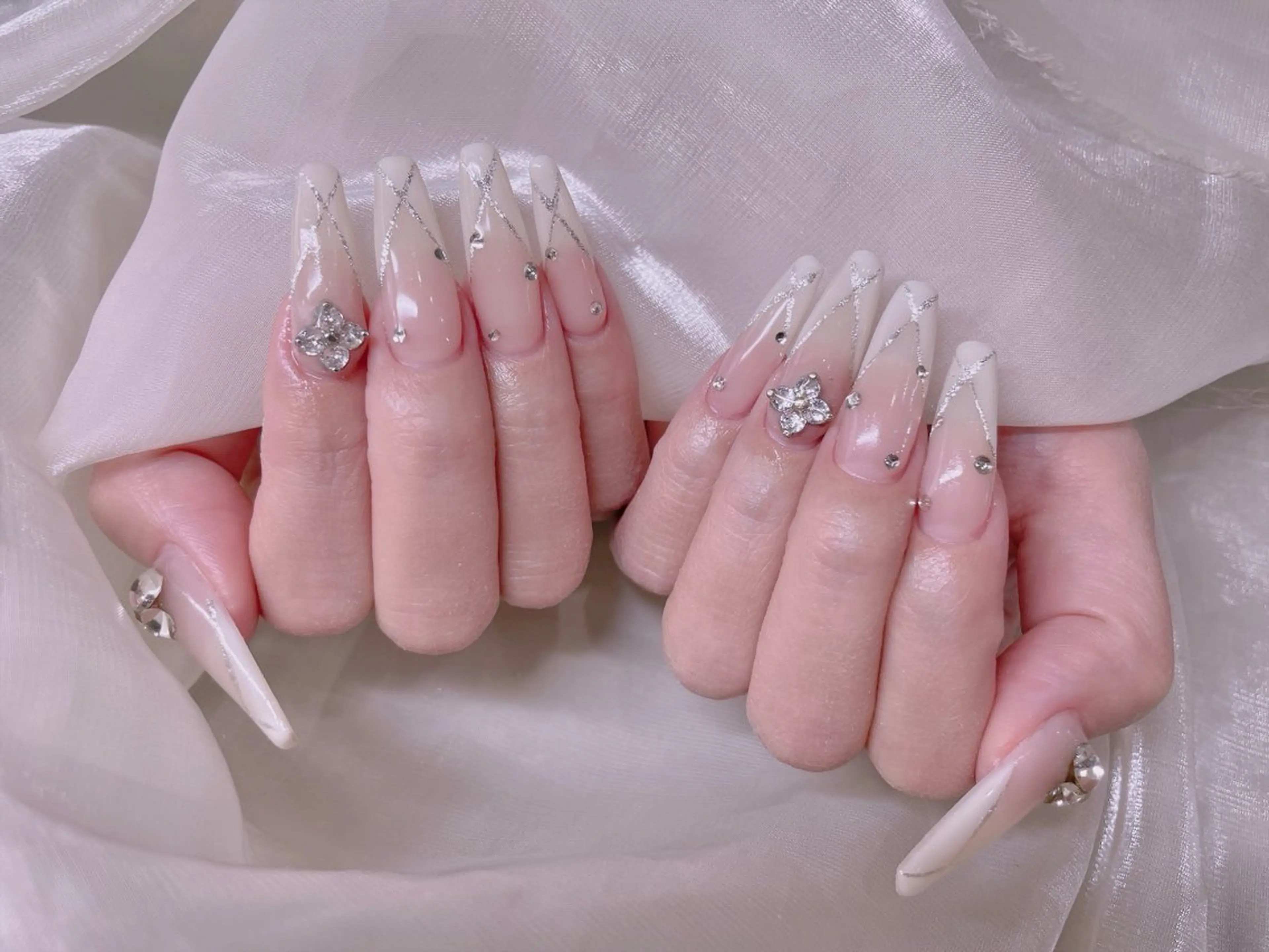 ネイル ハンドネイル 長さだし専門店 M2 rikaのネイルデザイン