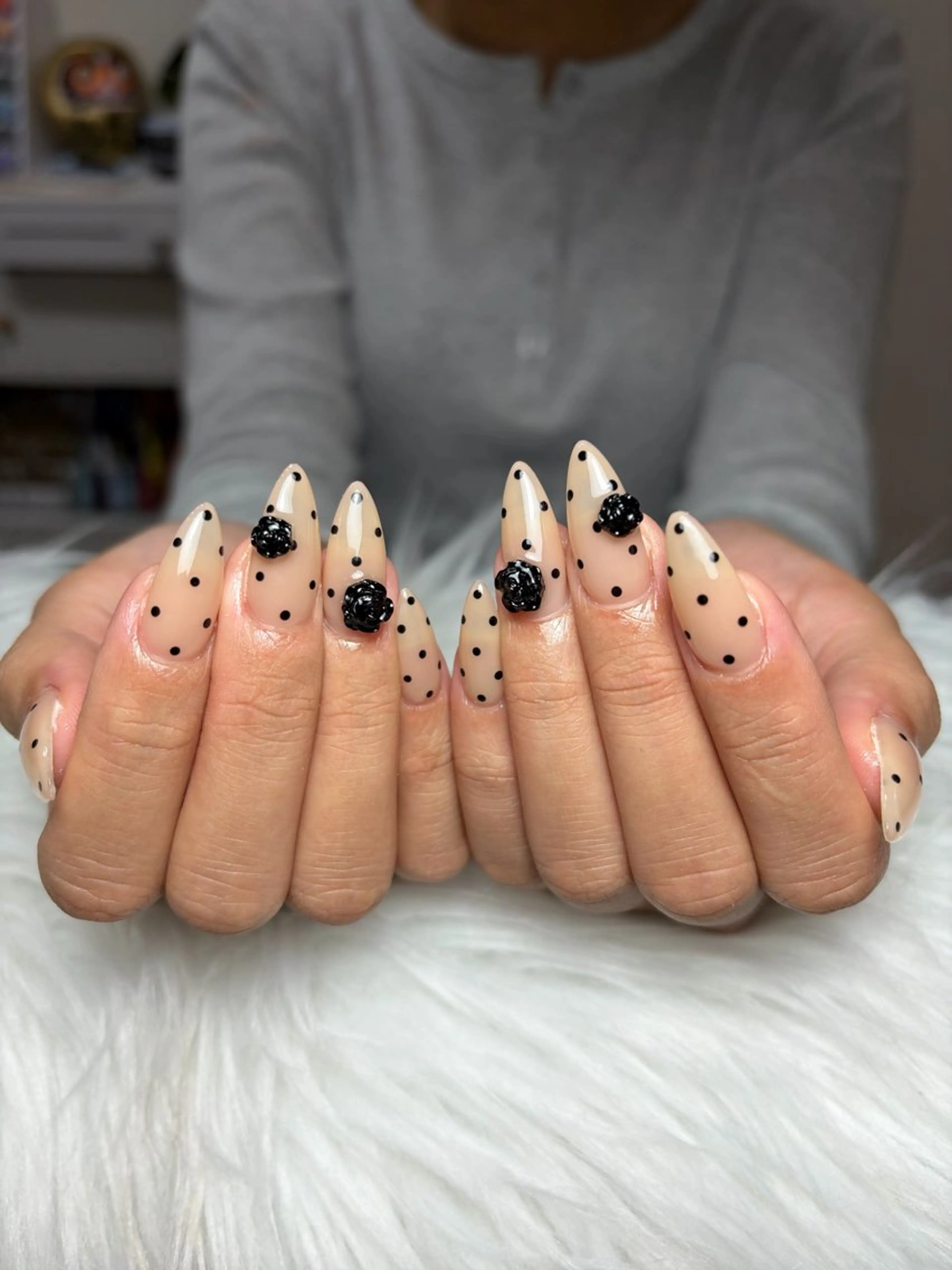 ネイル アートネイル 長さ出し ジェルネイル マグネットネイル ニュアンスネイル ハンドネイル Cloudy Chan Nailのネイルデザイン