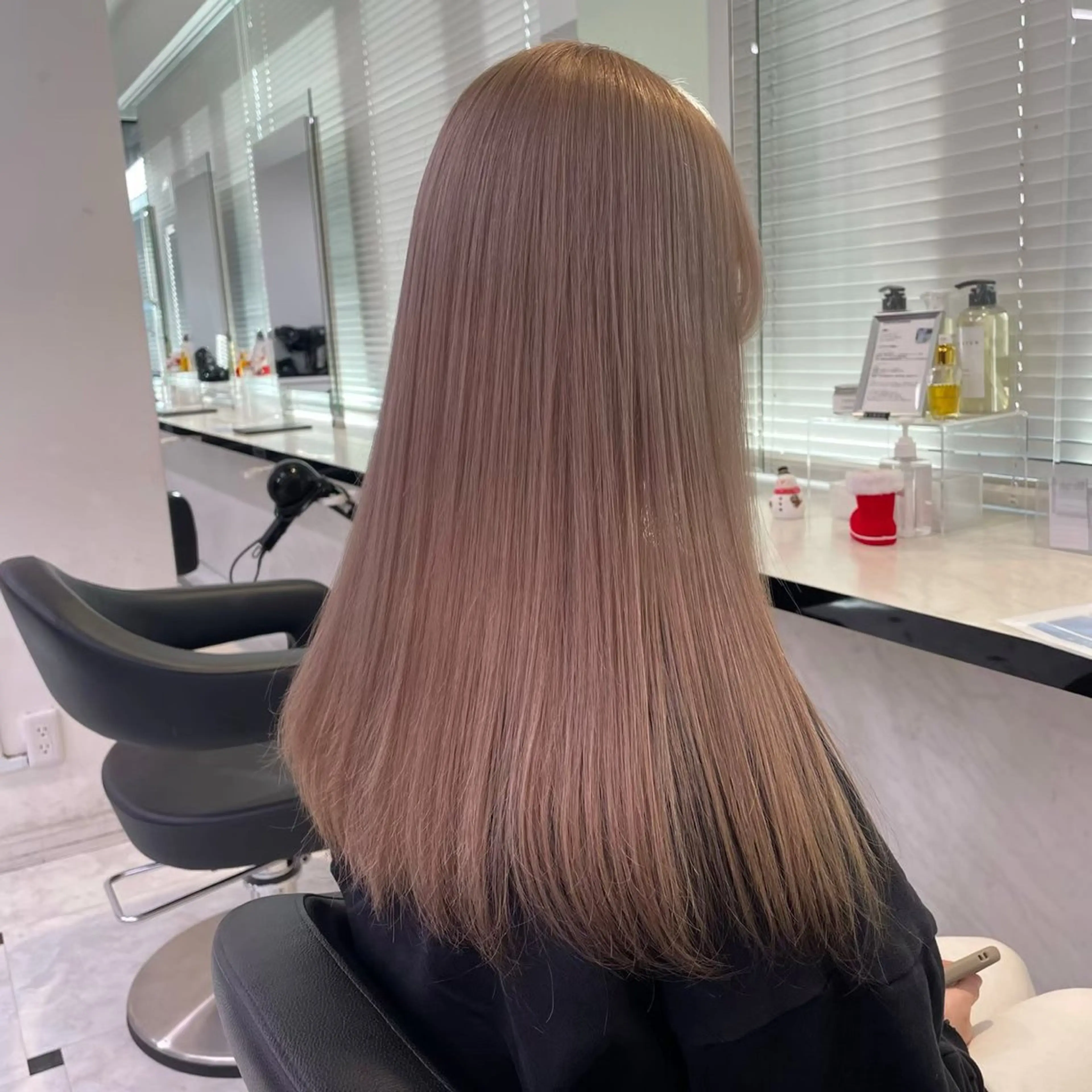 ロング カラー 透明感💕今っぽ似合 わせ𝐍𝐨. 𝟏のヘアスタイル