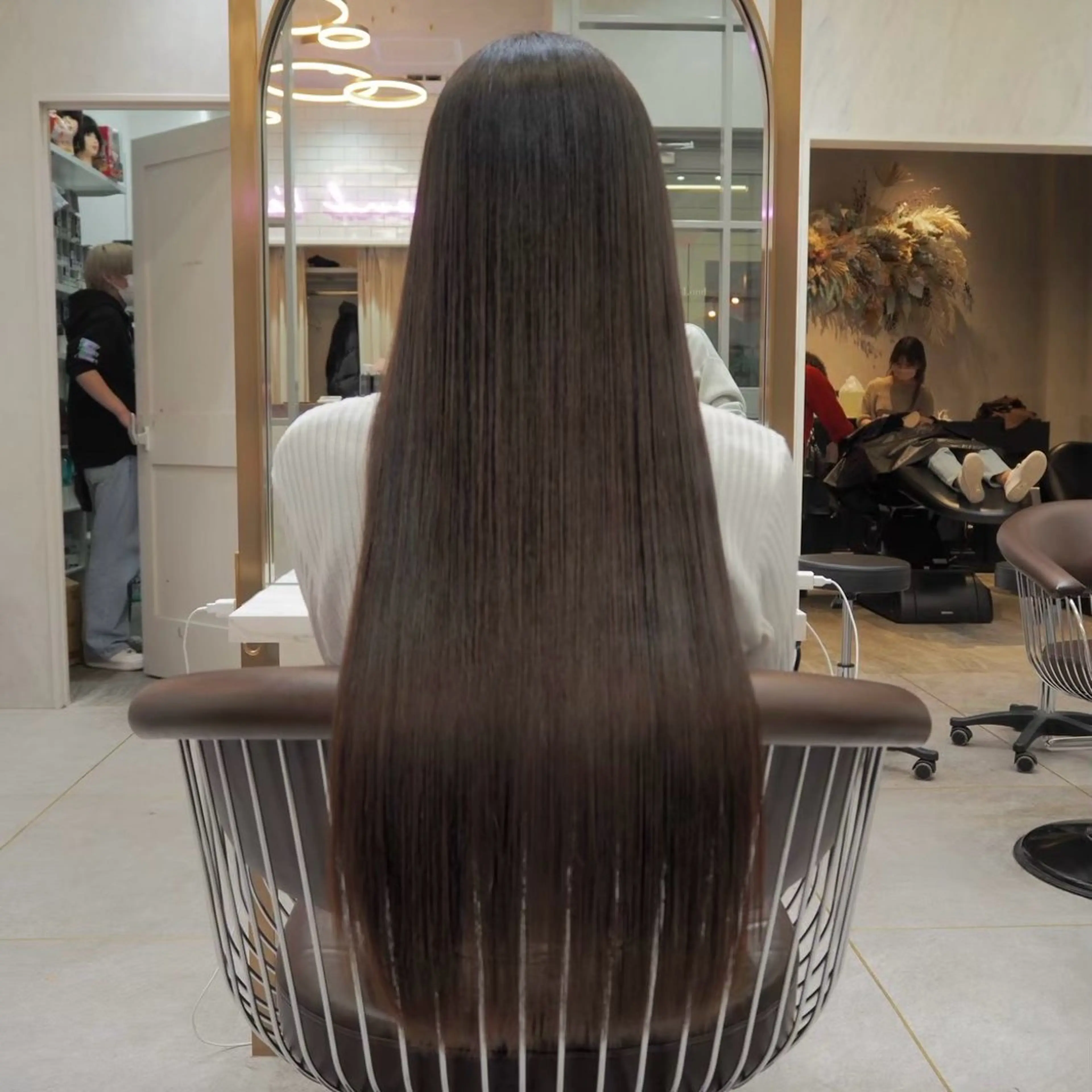 ロング 縮毛矯正 🎀Rimi୨୧ ✨艶✨color🎀のヘアスタイル