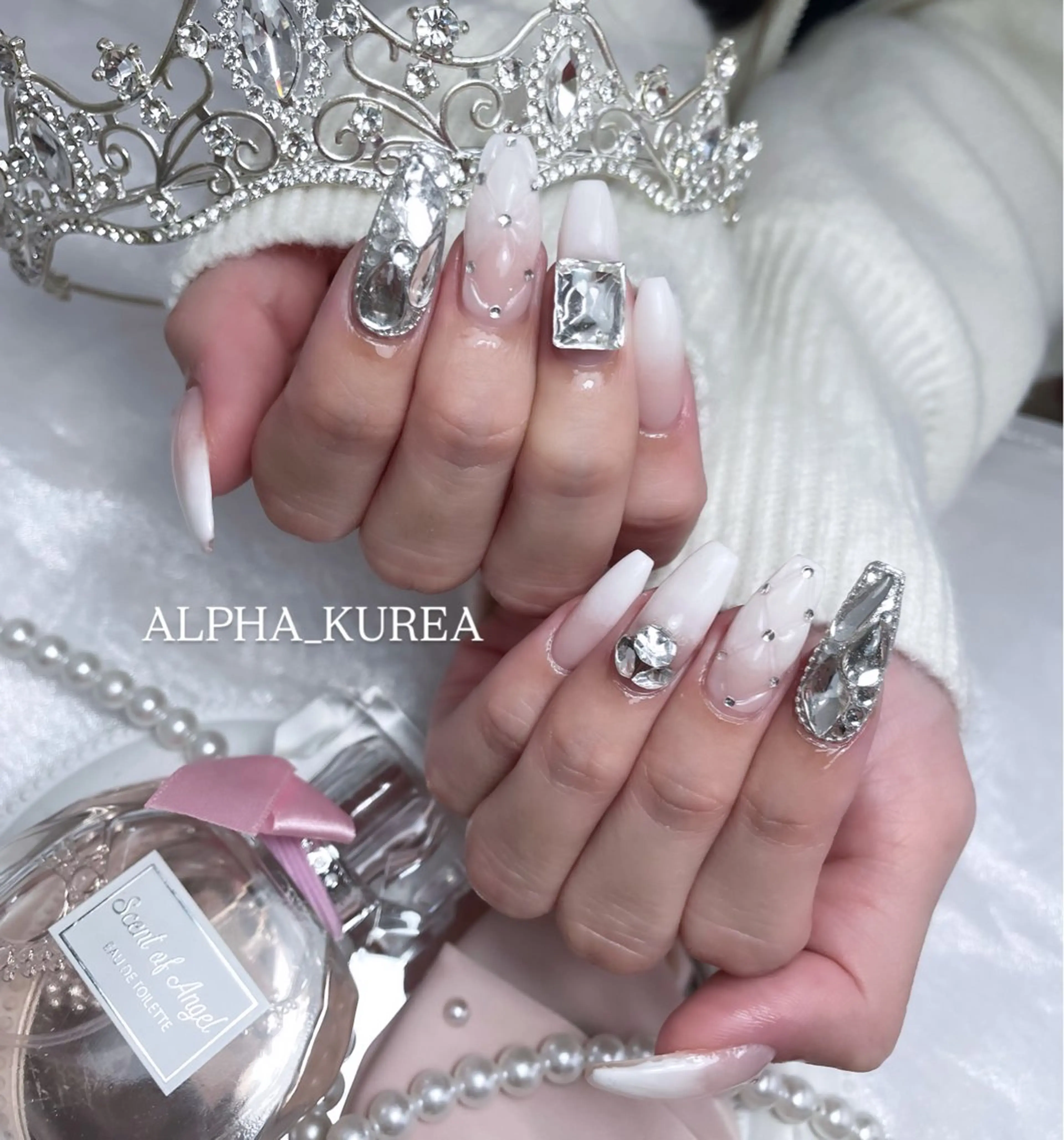 ネイル ALPHA. KUREAのネイルデザイン