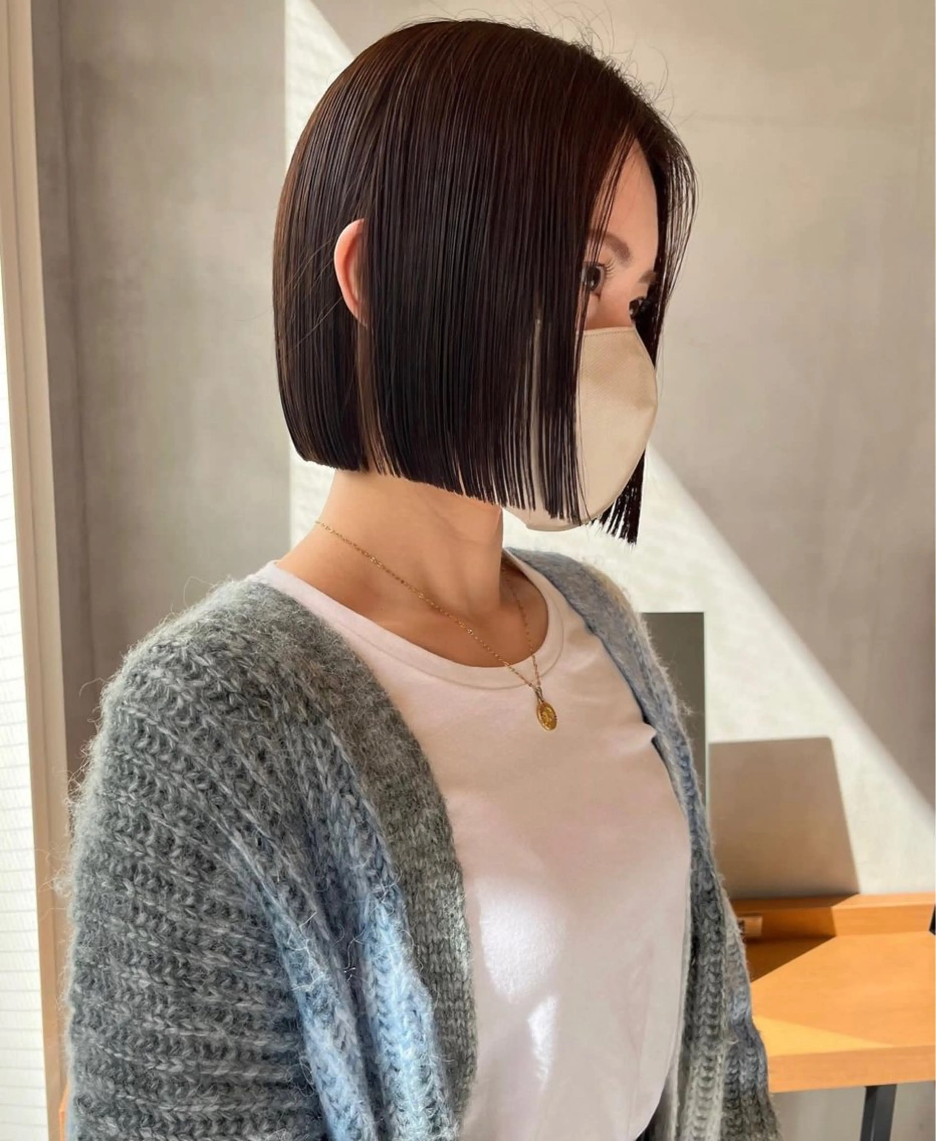 ショート センターパート /ニュアンスパーマのヘアスタイル