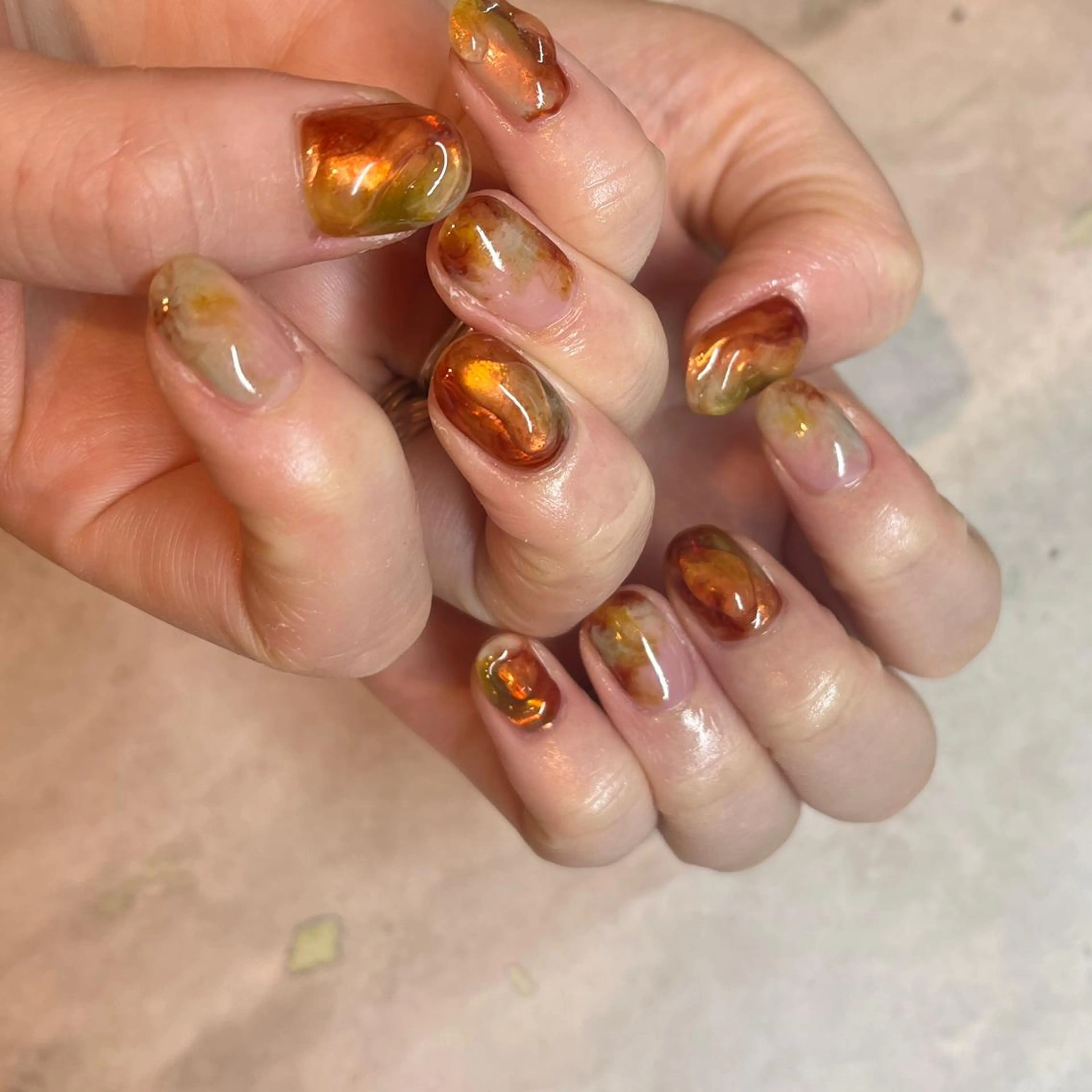 ネイル ブラウン ニュアンスネイル フリーランス¨̮⃝ ネイリストOKADAのネイルデザイン