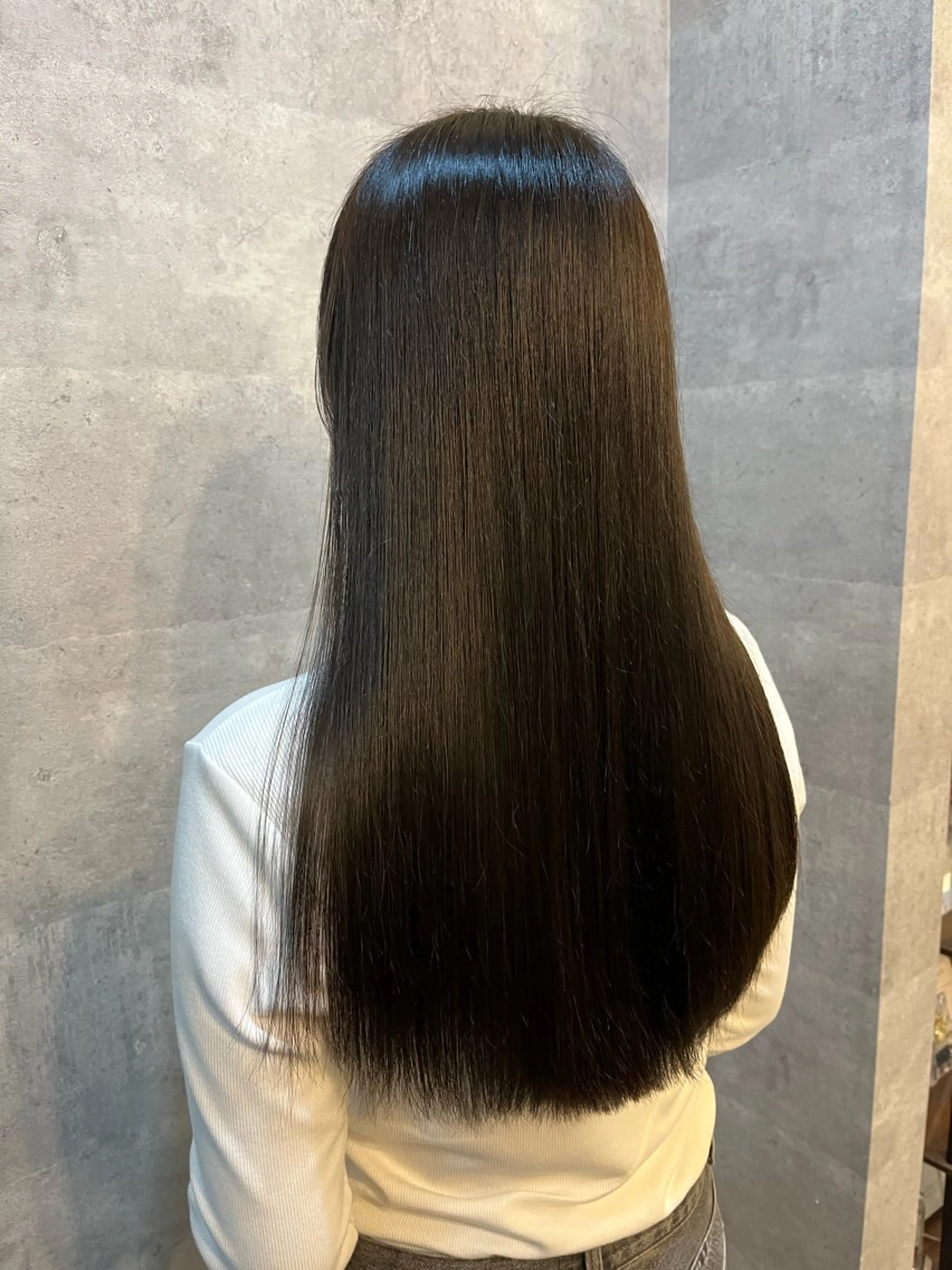 ロング カラー イロアイヘアー Renのヘアスタイル
