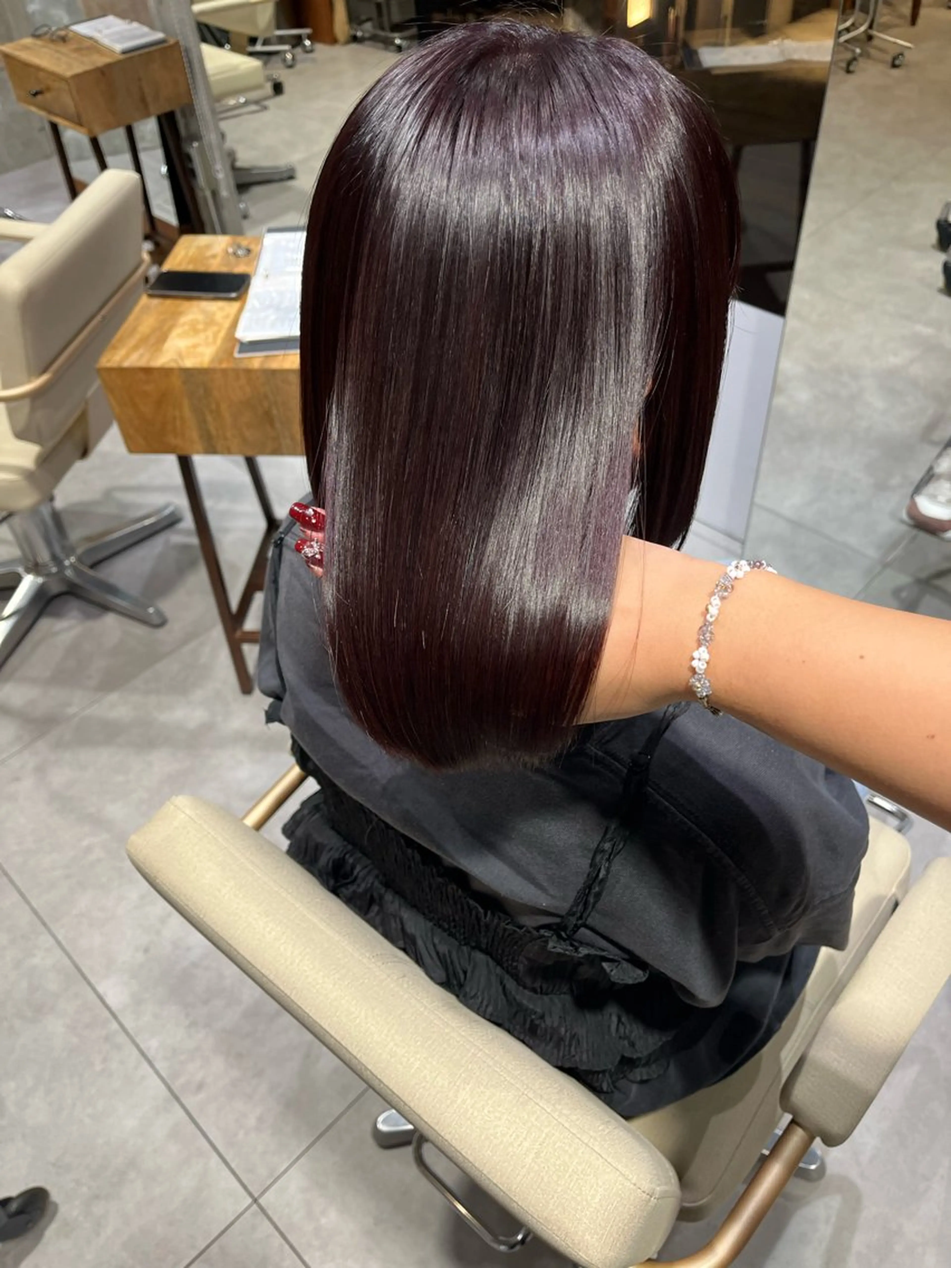 ショート カラー ラベンダーカラー ピンクカラー ヘアカラー かわにし ひなた🐰のヘアスタイル