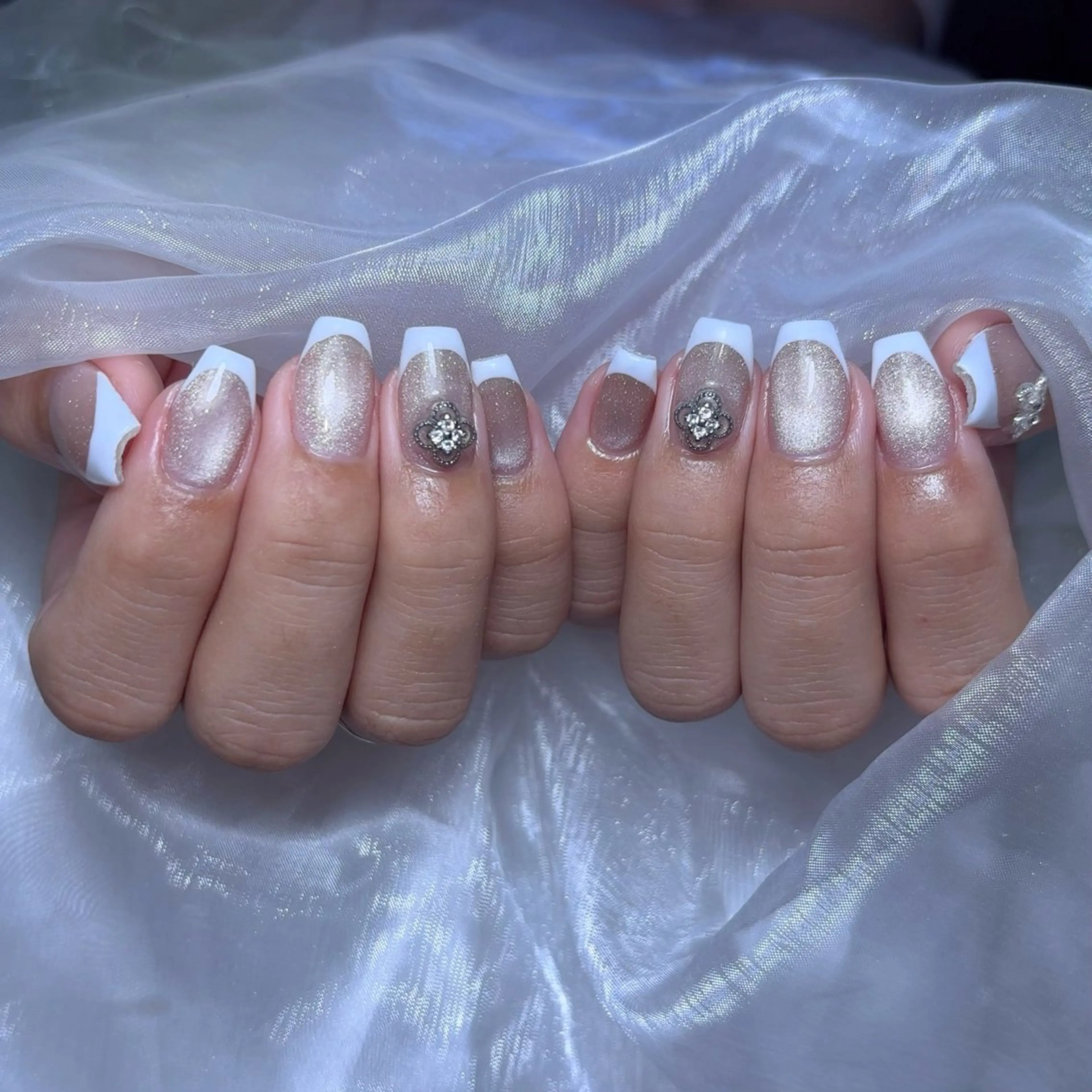 ネイル マグネットネイル ハンドネイル rino 沖縄市自宅サロンのネイルデザイン