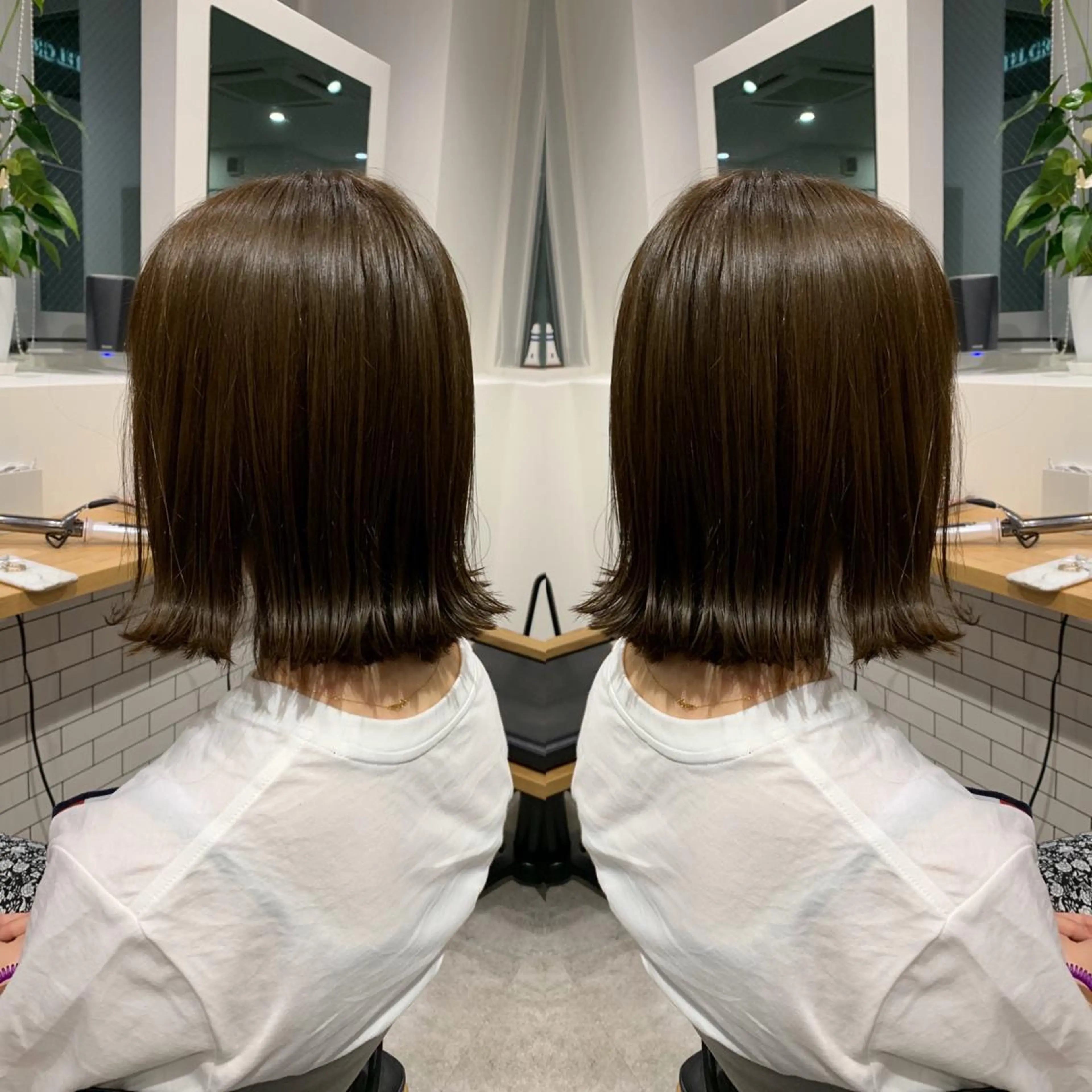 ミディアム カラー アッシュ バレイヤージュ ベージュカラー ブロンド ブルーカラー レイヤーカット/ 艶カラー/RYOMAのヘアスタイル