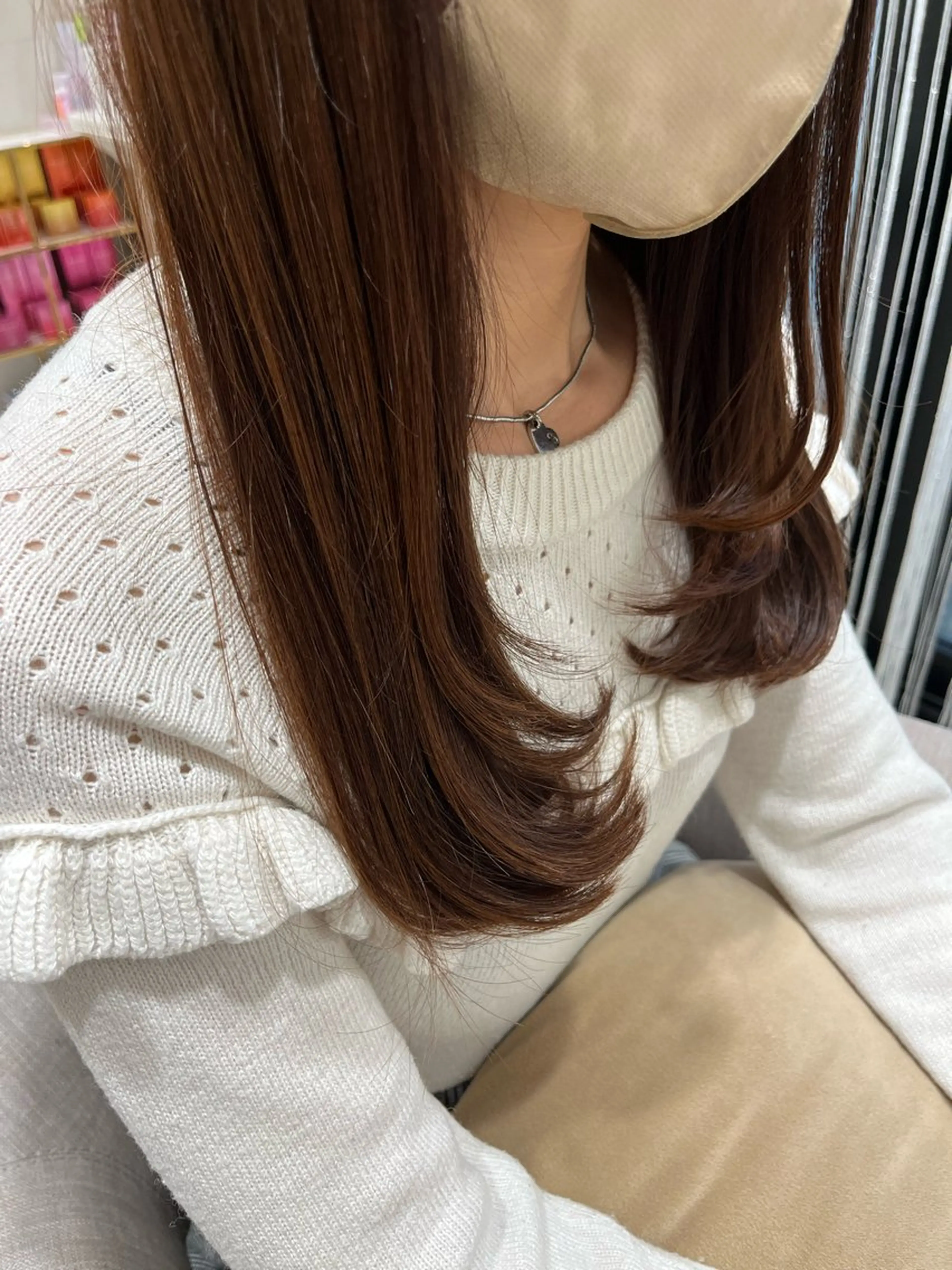 セミロング 顔まわりレイヤー レイヤーカット カット トリートメント 外ハネボブ♡ YUIのヘアスタイル