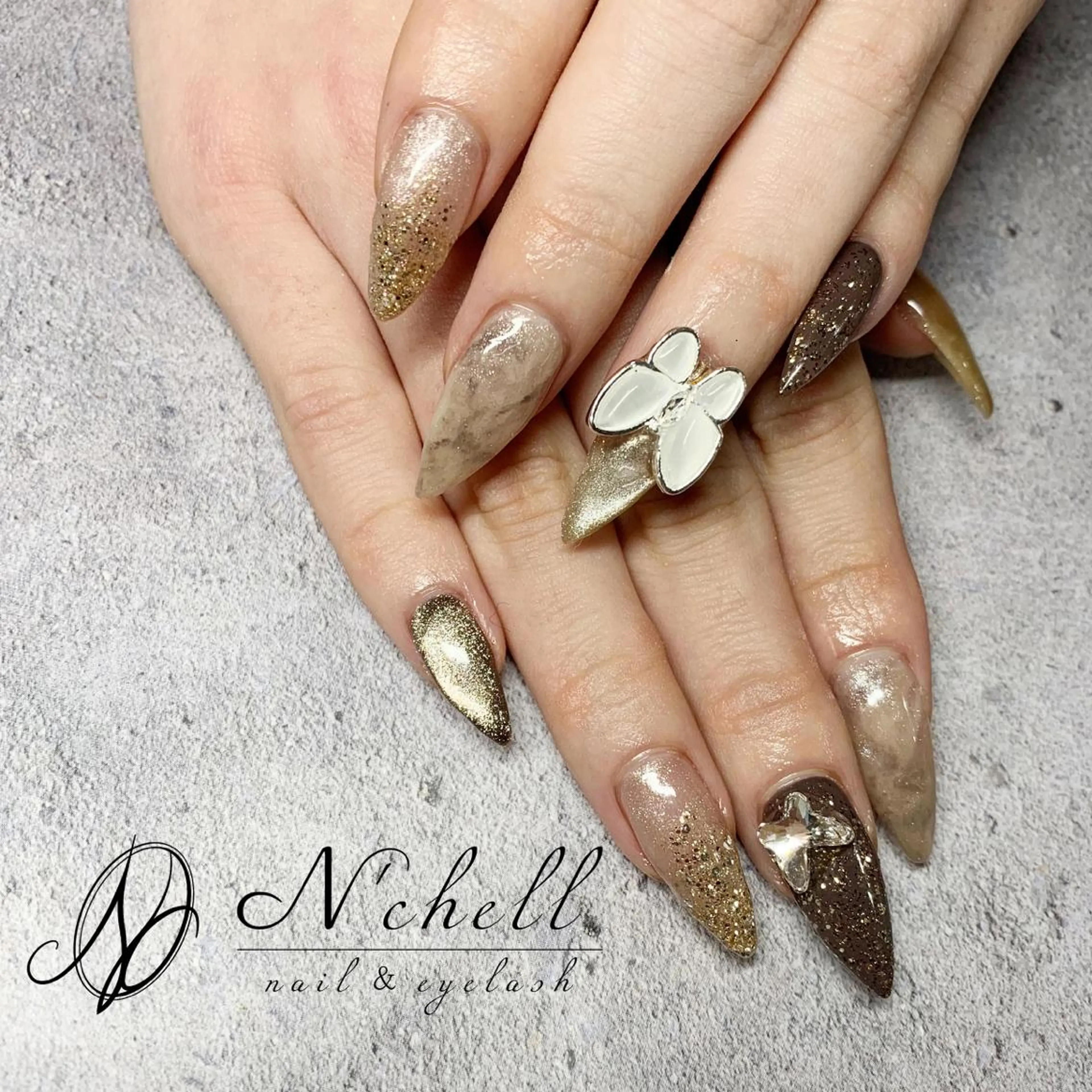 🤍長さだし10本（スカルプの場合+2200円orフルチップの場合+1500円）×アートし放題/オフあり🤍の写真