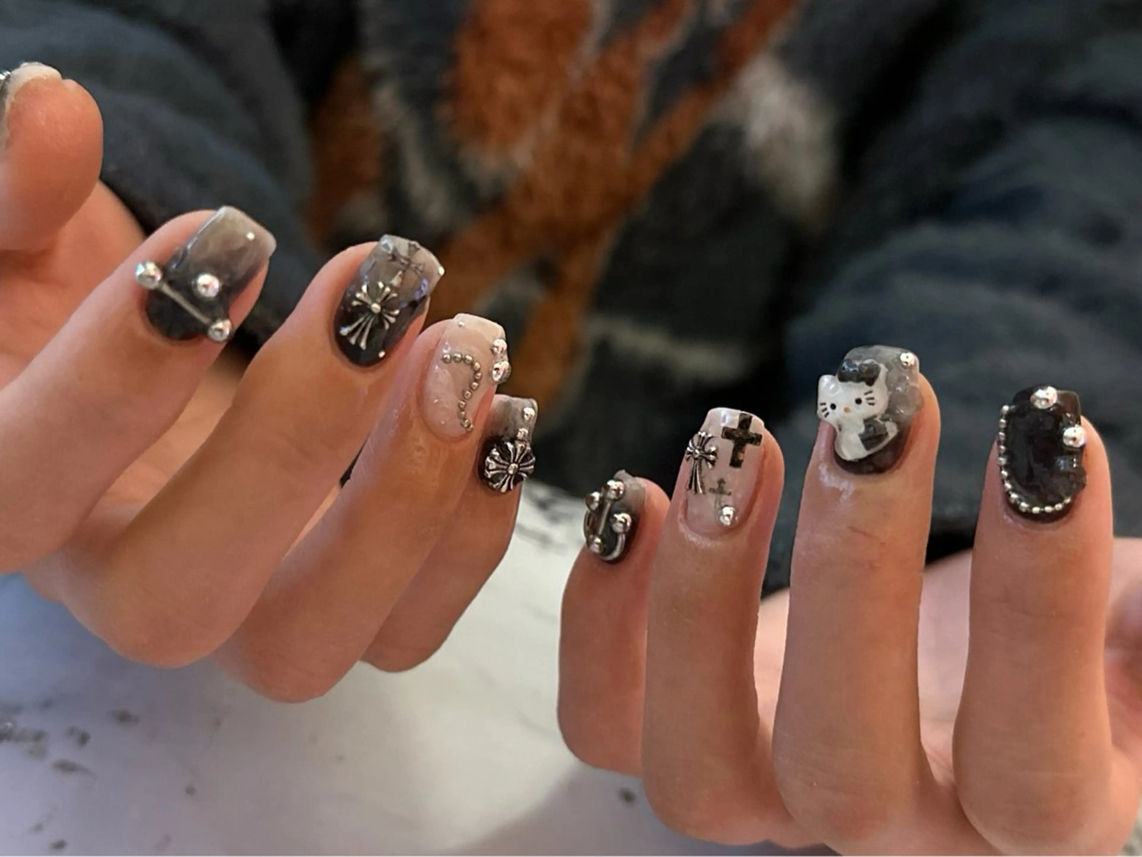 ネイル 新山 聖のネイルデザイン